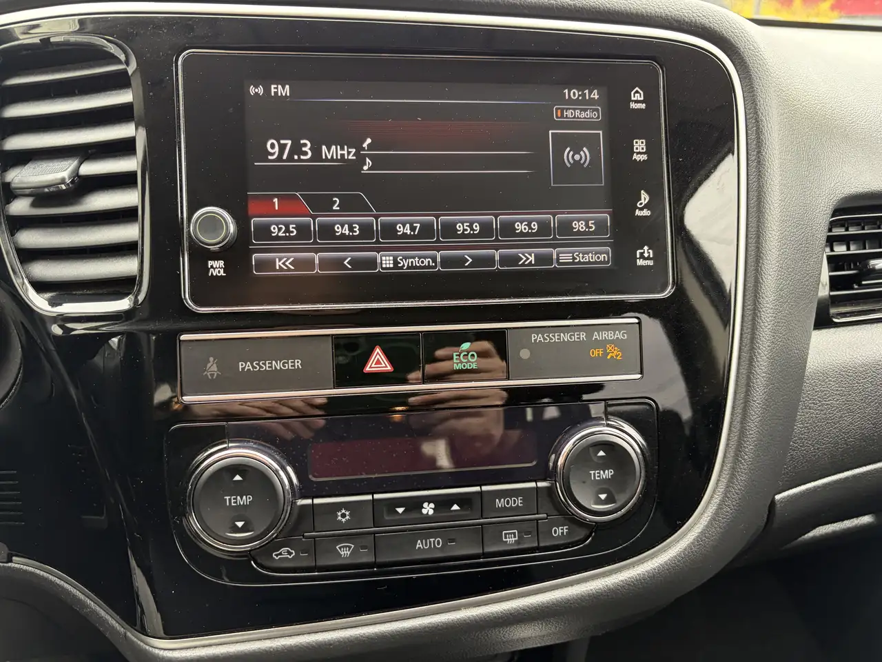 Mitsubishi Outlander снимка Mitsubishi Outlander