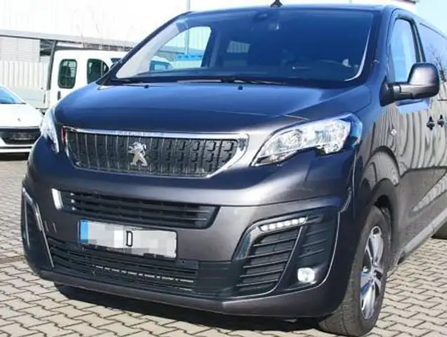 Peugeot Traveller L3 2.0 BlueHDi 145 S