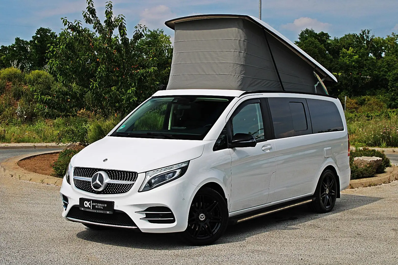 Mercedes-Benz V 300 d 4MATIC lang Marco Polo AMG Line Küche 1.H Weiß - 1