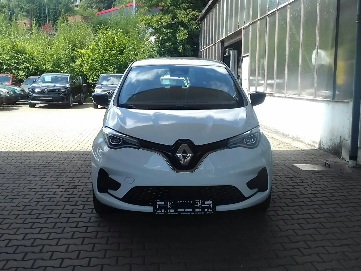 Renault ZOE EV50 110hp mit Paket Evolution + CCS Ladeanschl. Weiß - 1
