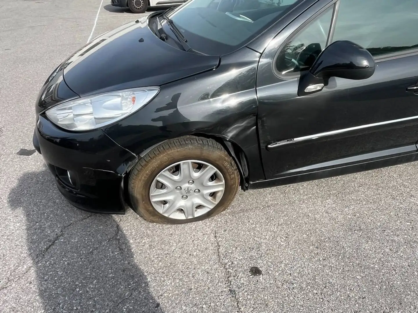 Peugeot 207 207Sw 1,4 Benzin 70 KW 95PS Klima Schwarz - 2