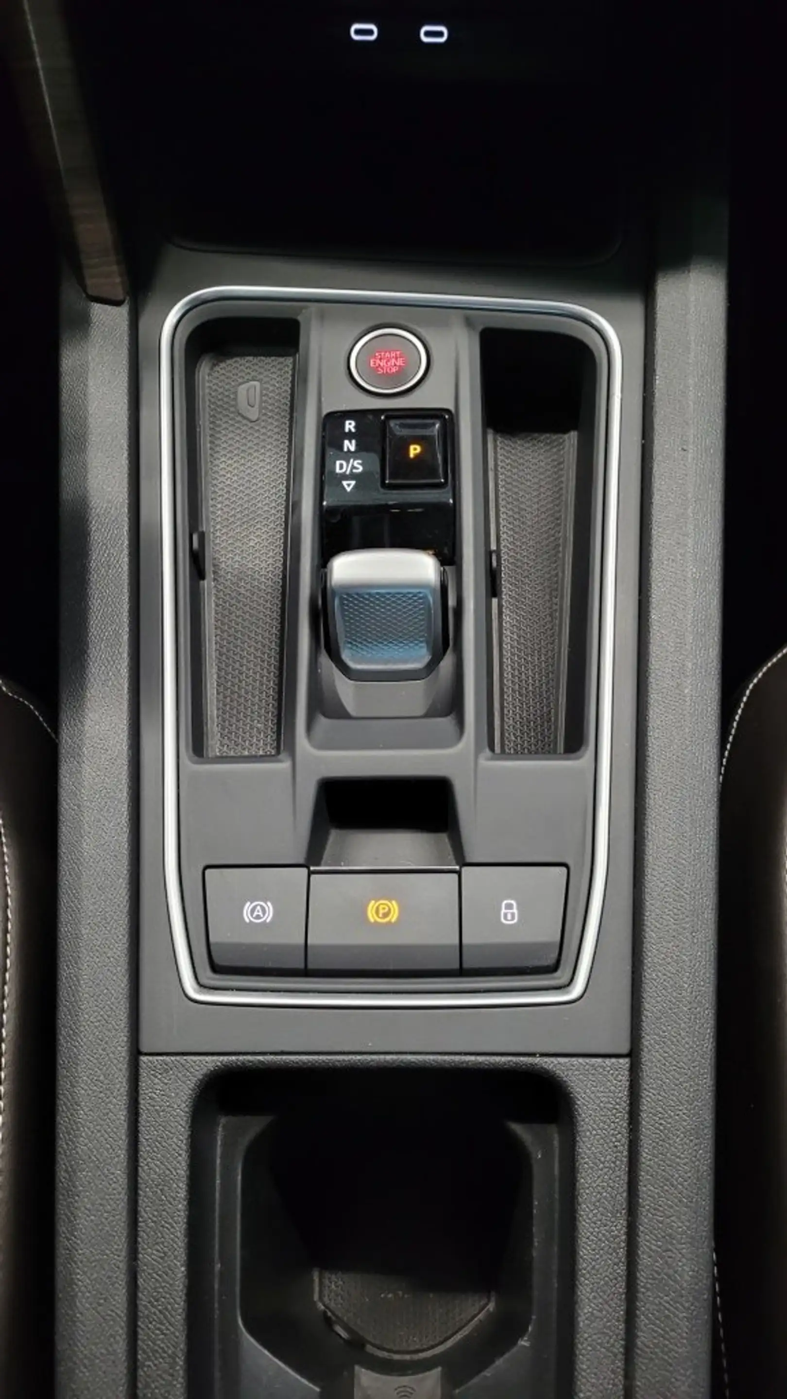 SEAT Leon e-Hybrid Xcellence 1.4TSI e-Hybrid — photo 11