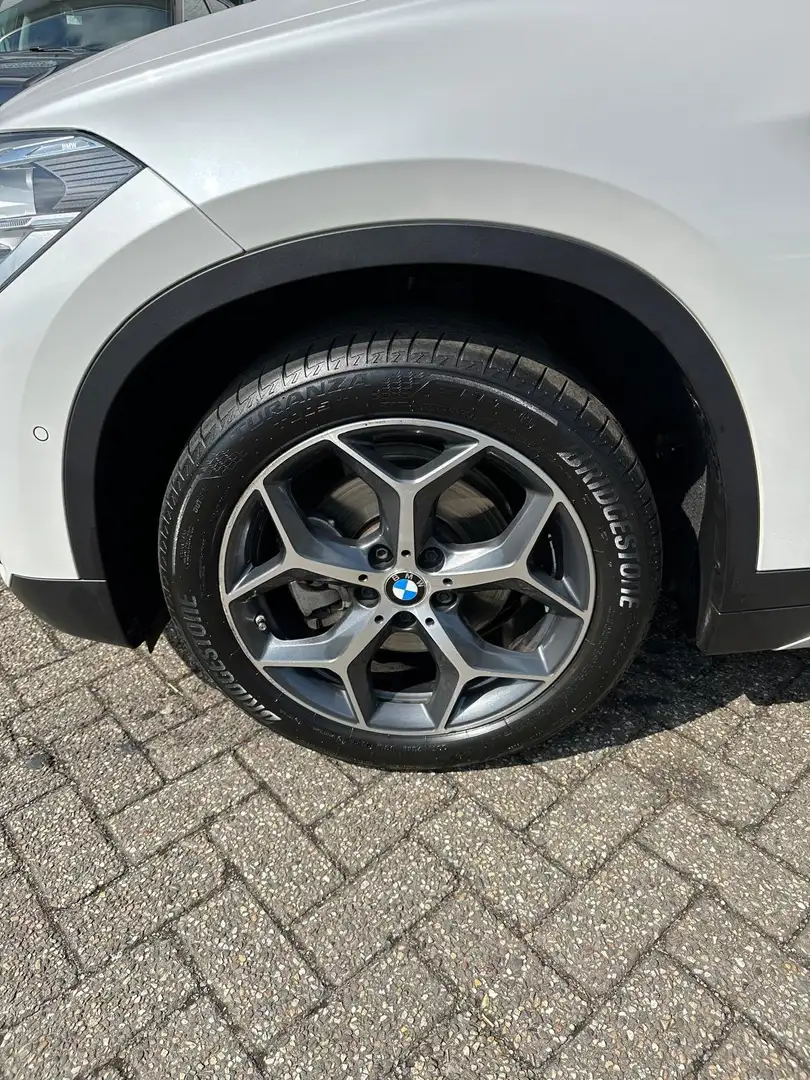 BMW X1 X1 sDrive18i Aut. Wit - 2