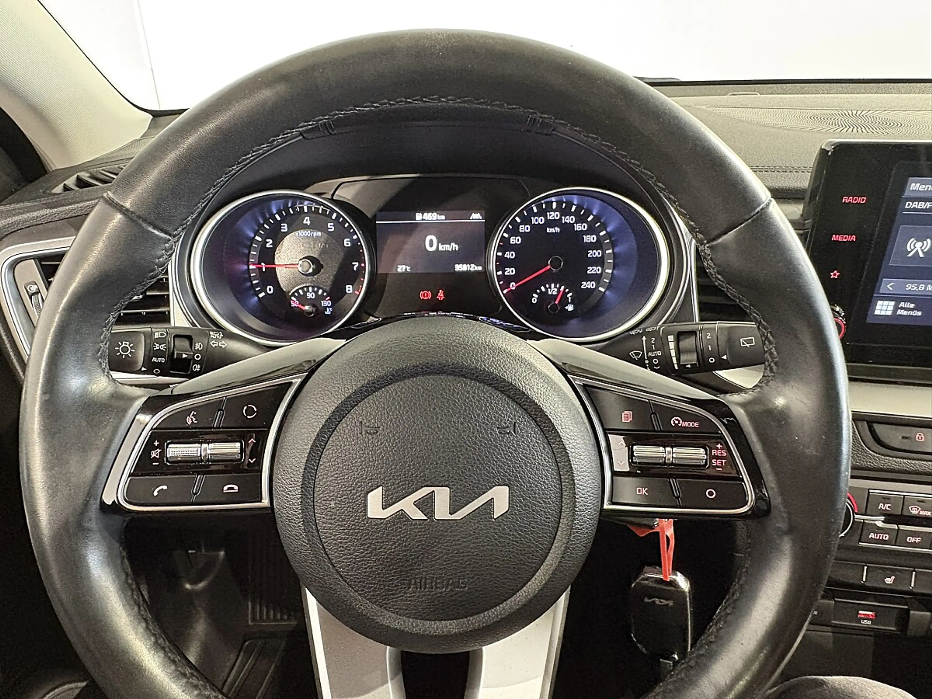 Kia XCeed Xceed 1,0 TGDI GPF Silber — photo 14