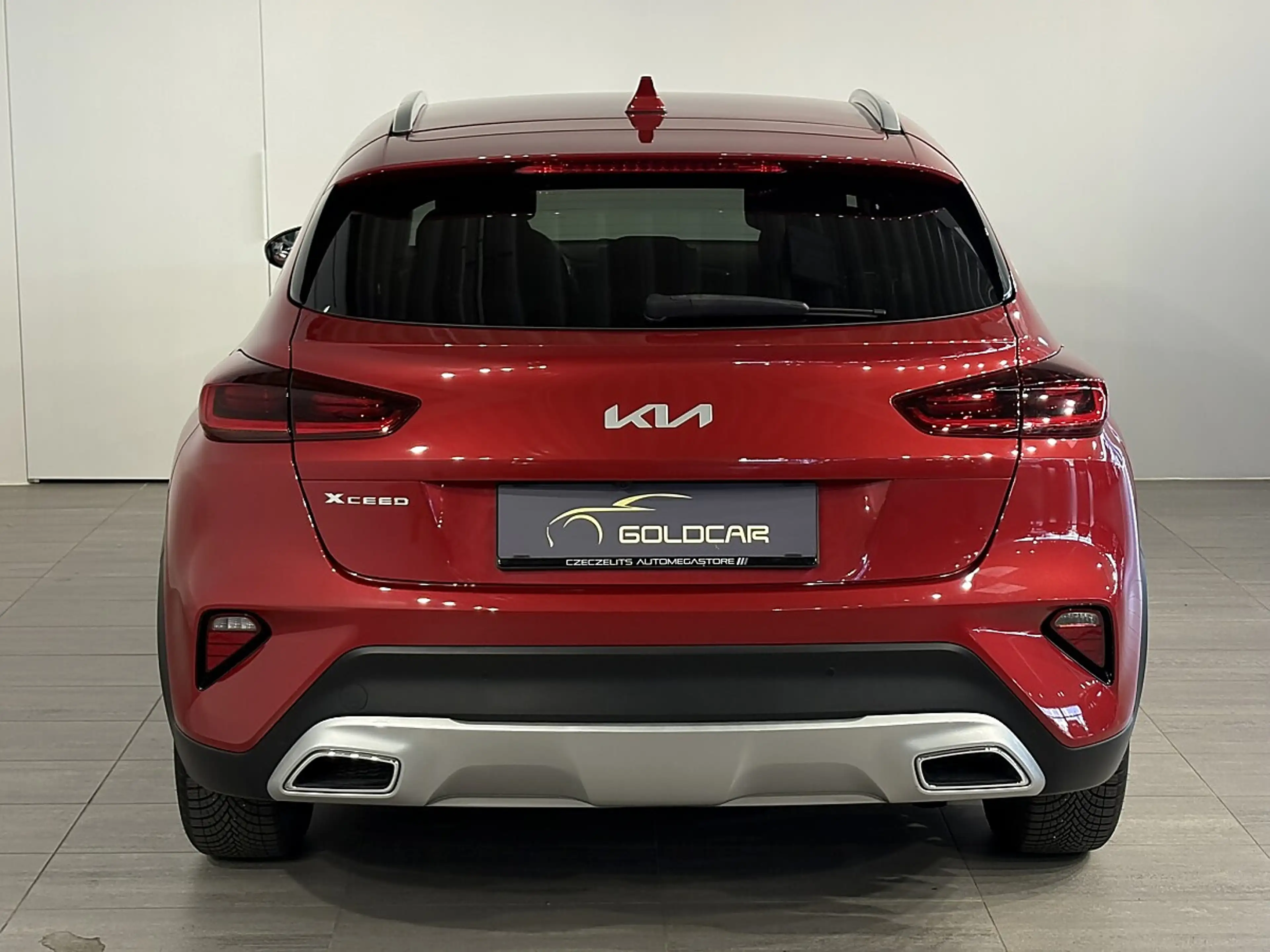 Kia XCeed Xceed 1,0 TGDI GPF Silber — photo 5
