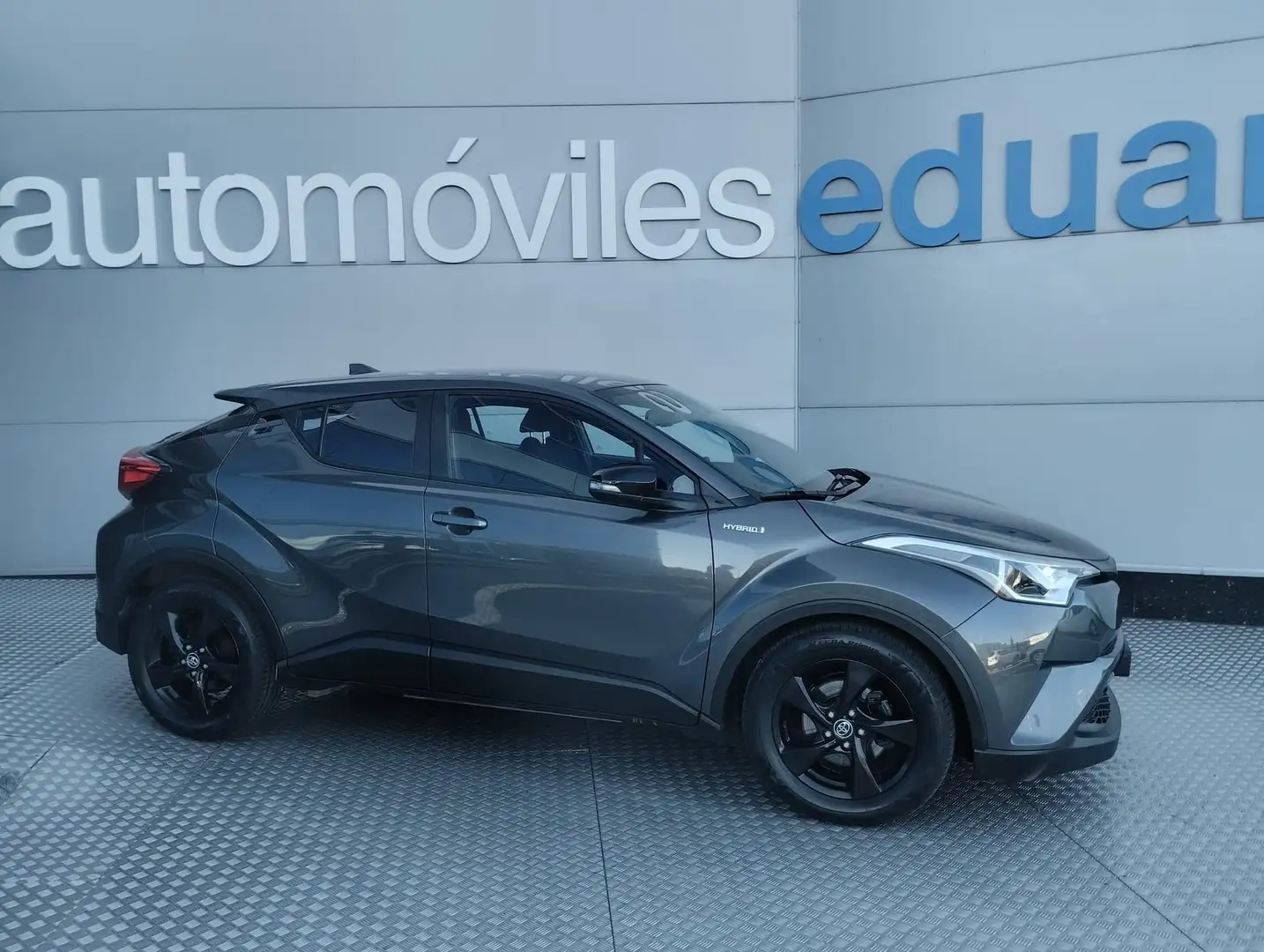 Toyota C-HR 125H Dynamic Plus Gris - 1