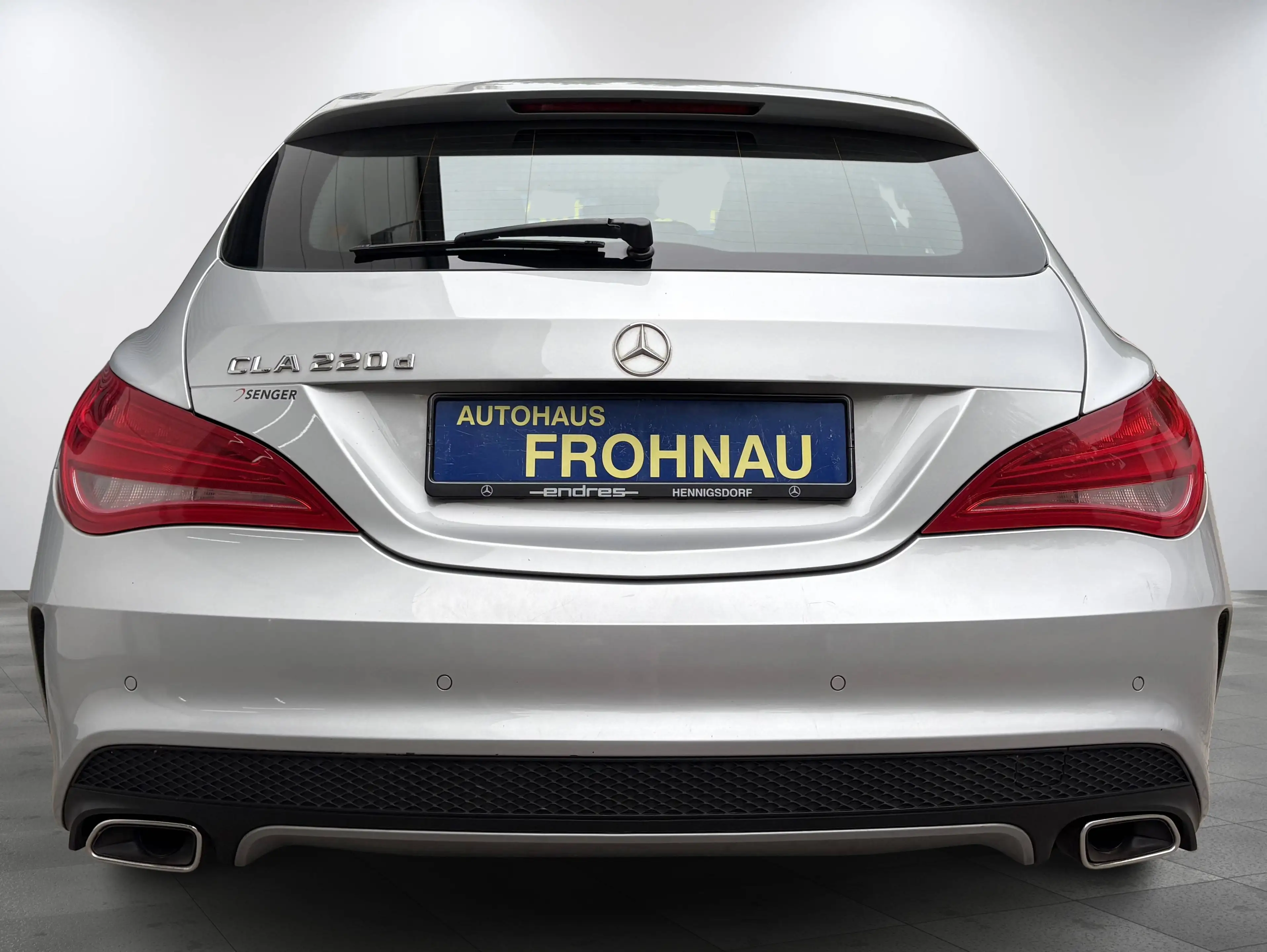 Mercedes-Benz CLA 220 CDI AMG 18"Alu Pano Kamera Navi Totwinkel Tempomat Navi — photo 6