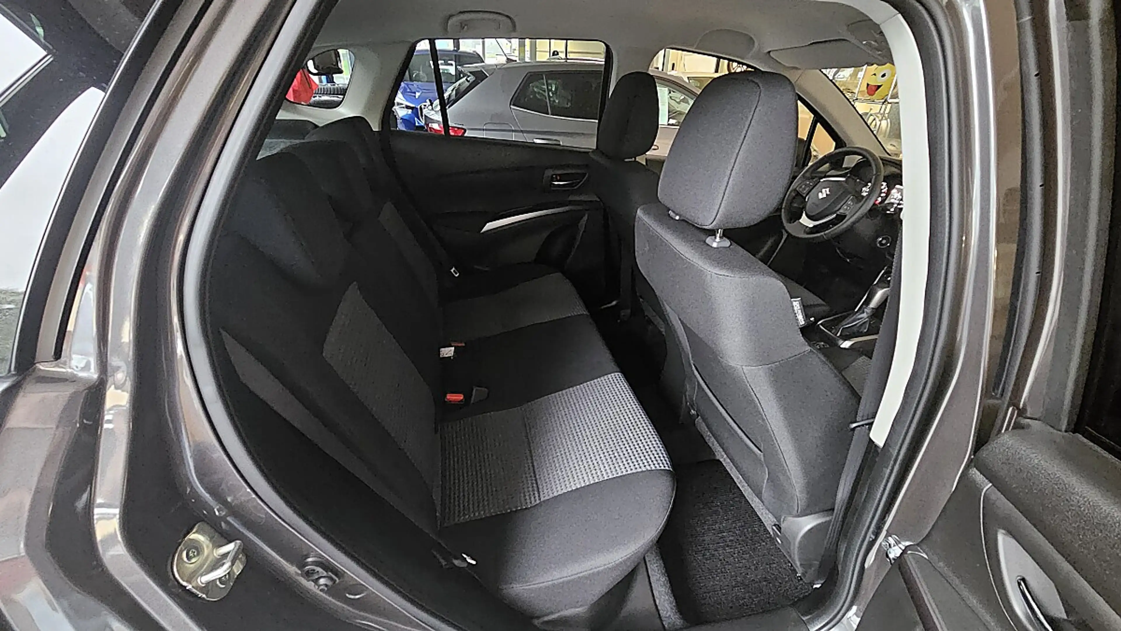Suzuki S-Cross 1,4 Hybrid ALLGRIP shine Aut. — photo 10
