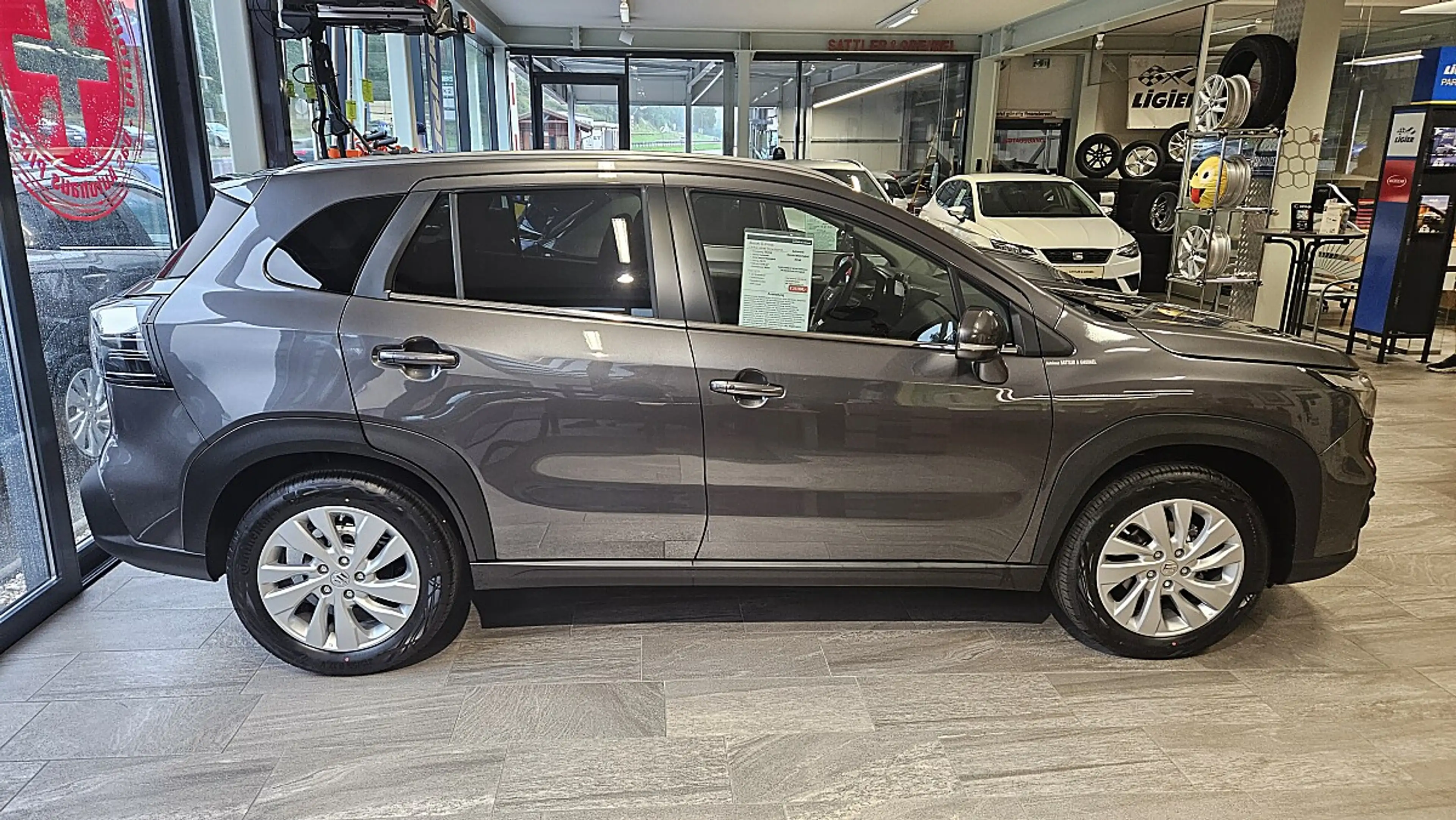 Suzuki S-Cross 1,4 Hybrid ALLGRIP shine Aut. — photo 5