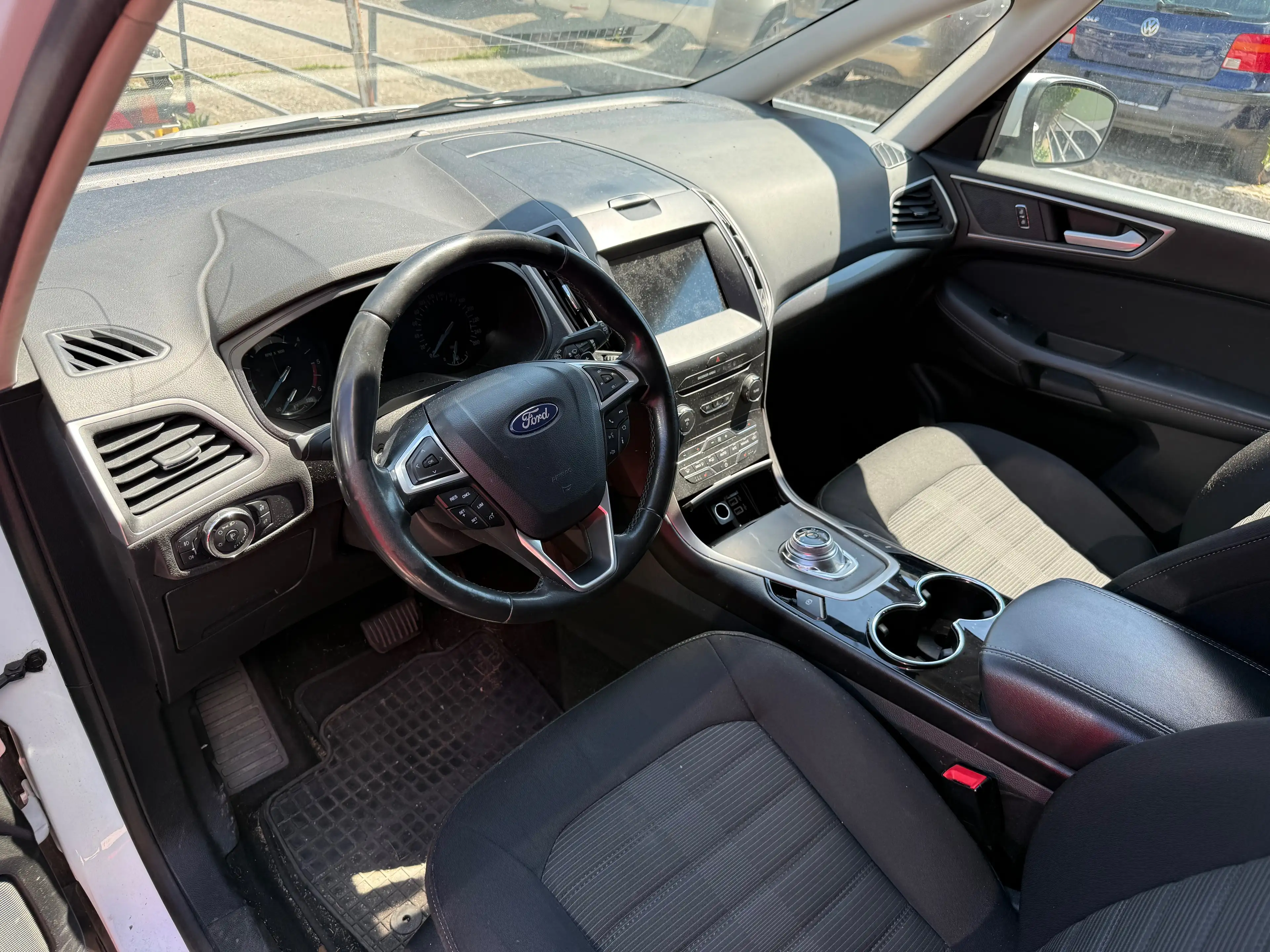 Ford Galaxy 2.0 EcoBlue Business Automatik - MOTORSCHADEN — photo 12