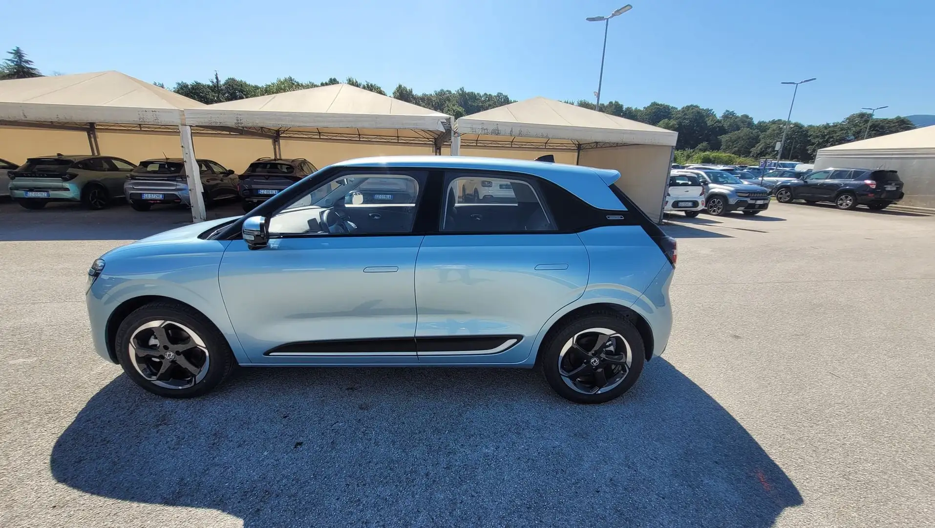Dongfeng Box Box Premium edition - 1