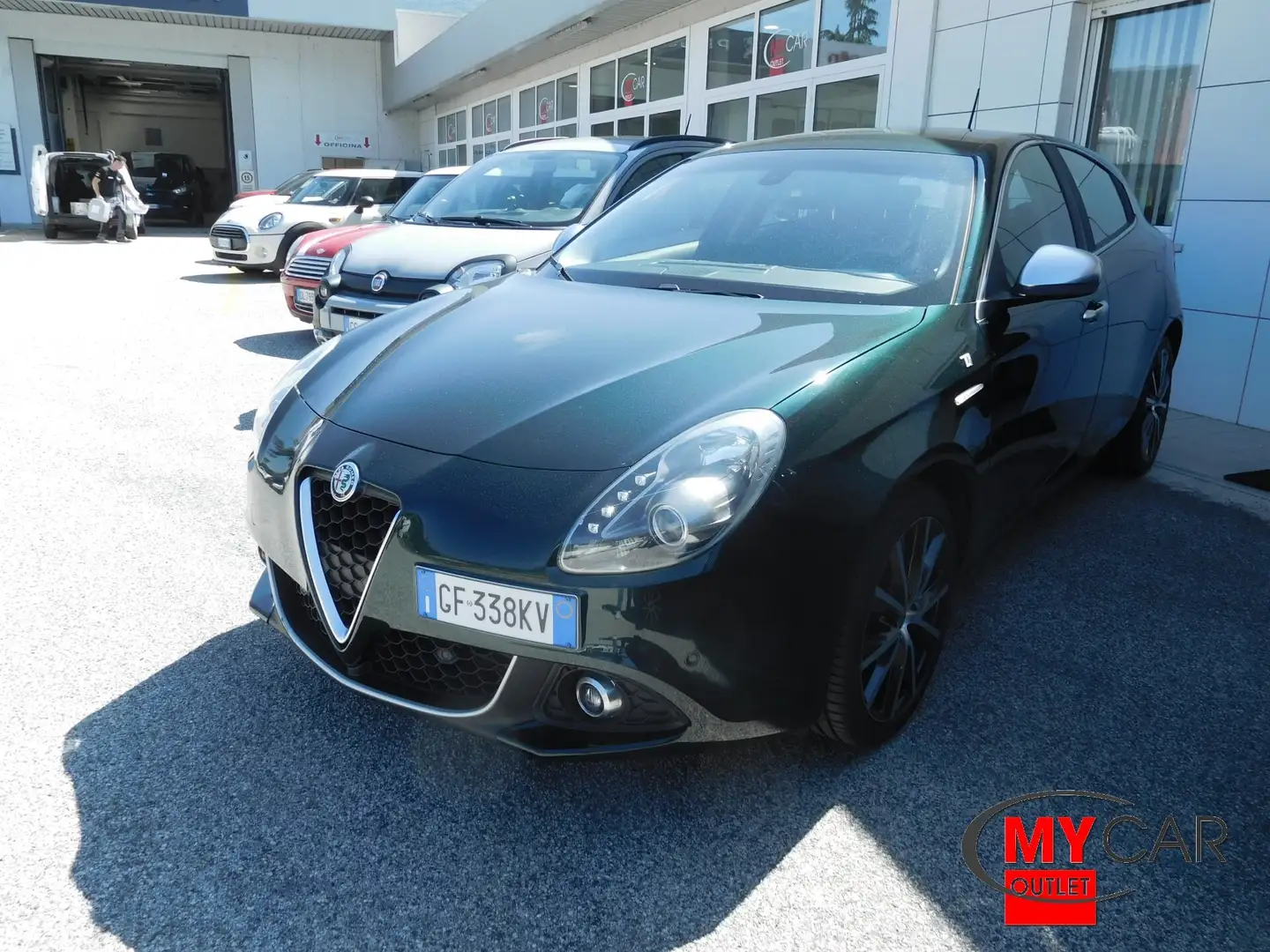 Alfa Romeo Giulietta Giulietta 1.6 JTDm 120 CV Ti zelena - 1