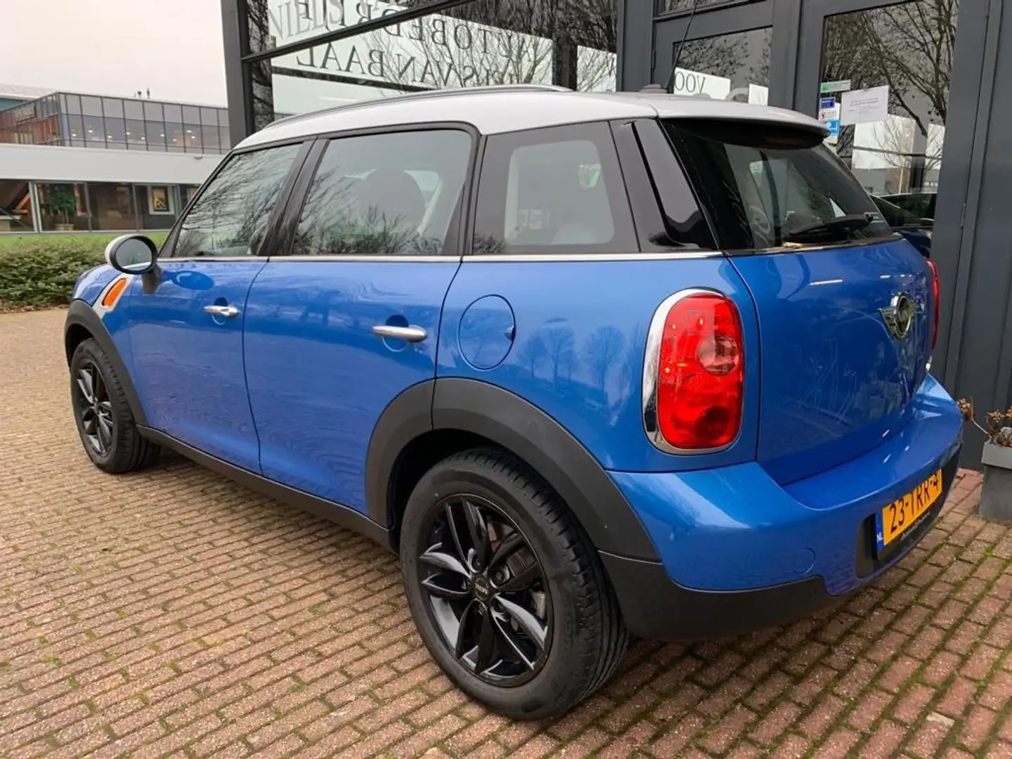 MINI Cooper Countryman Mini 1.6Cooper Nieuwstaat/Navi/Airco/NL Auto Blauw - 2