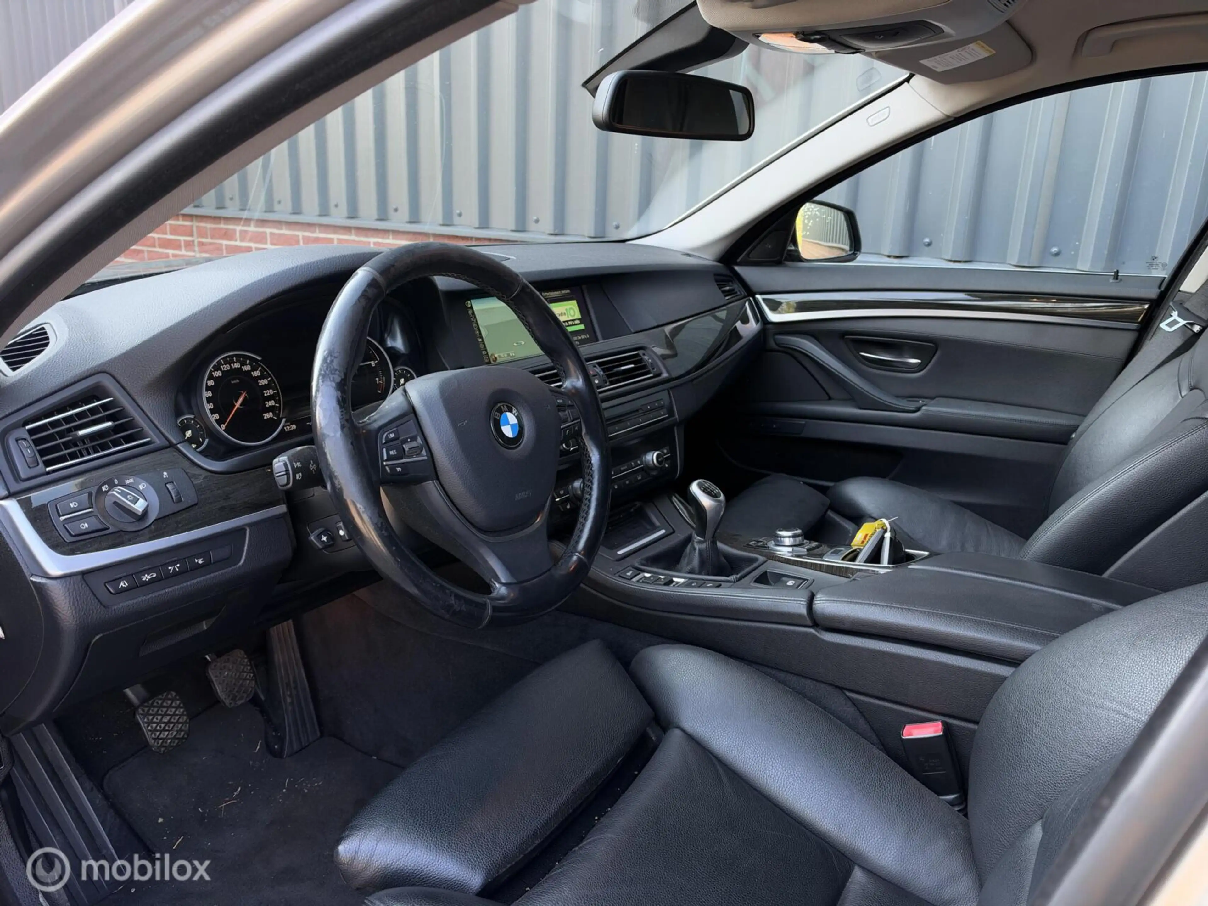 BMW 520 5-serie Touring 520i High Executive Xenon HUD 360 — photo 5