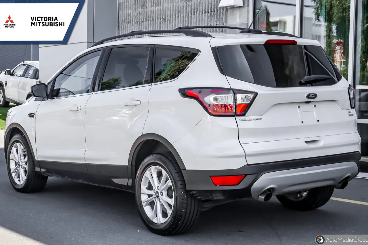 Ford Escape photo Ford Escape
