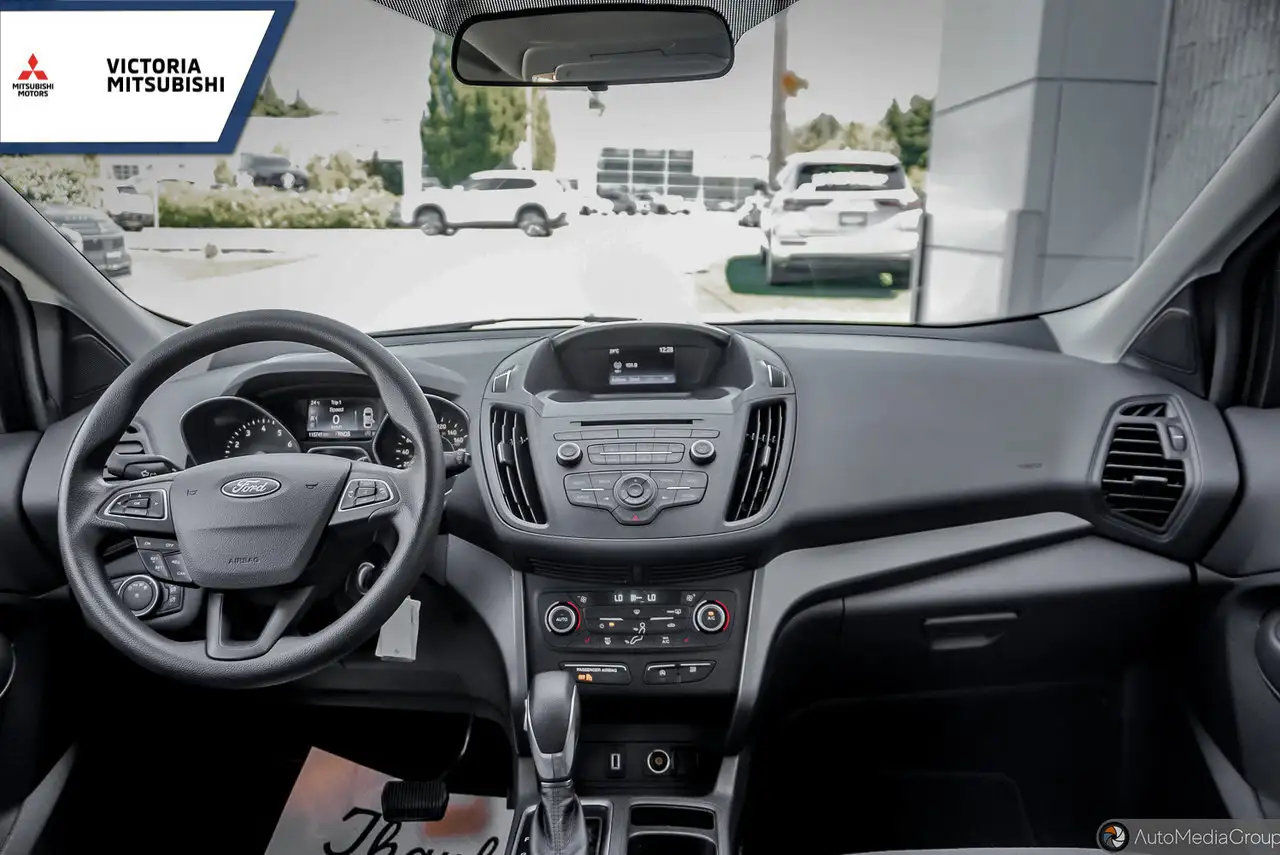 Ford Escape photo Ford Escape