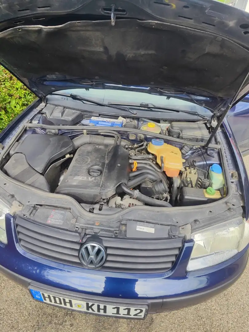 Volkswagen Passat 1.8 20V Kein tüv - 1