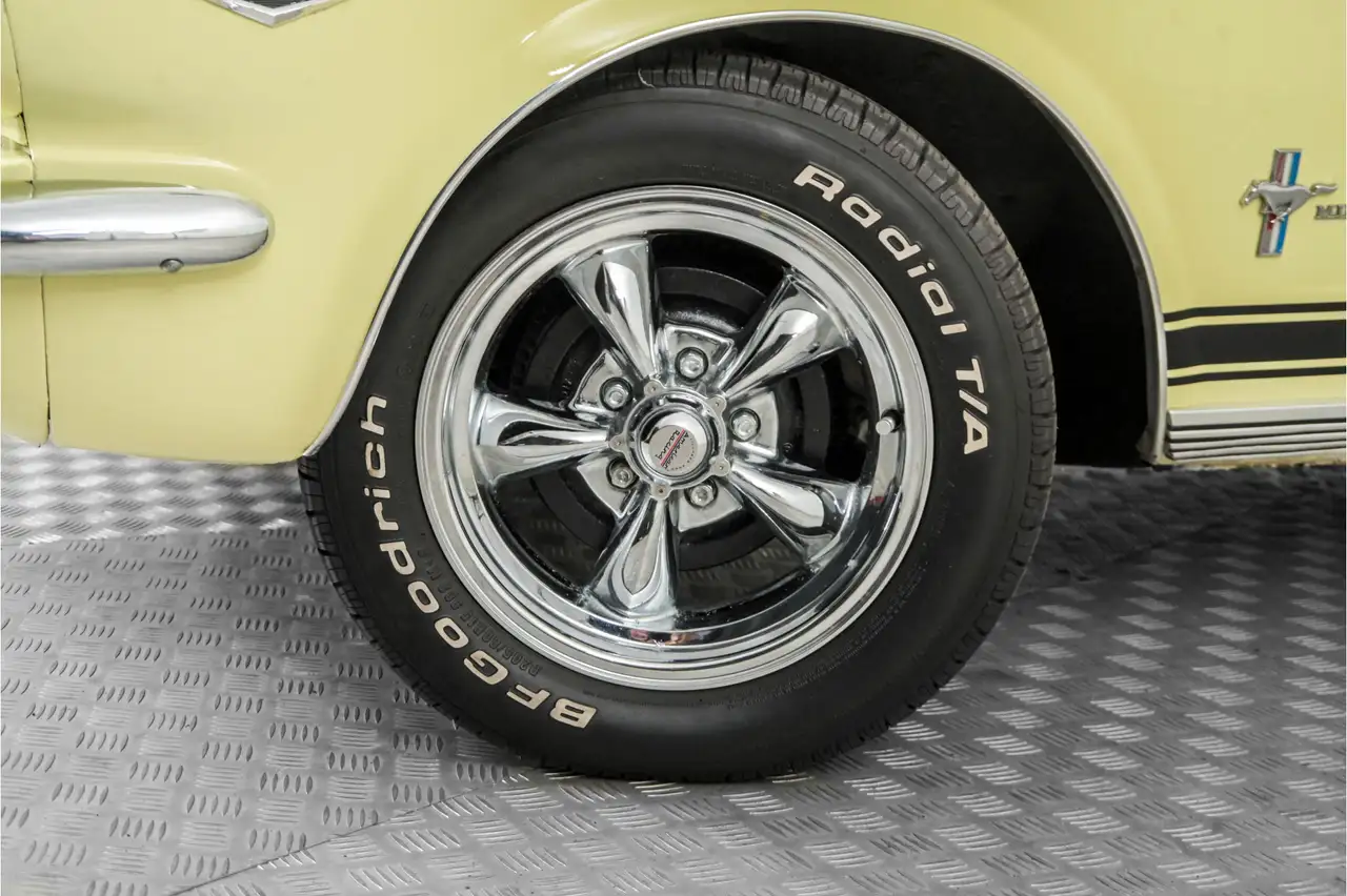 Ford Mustang 289 V8 automaat cabriolet, foto 4
