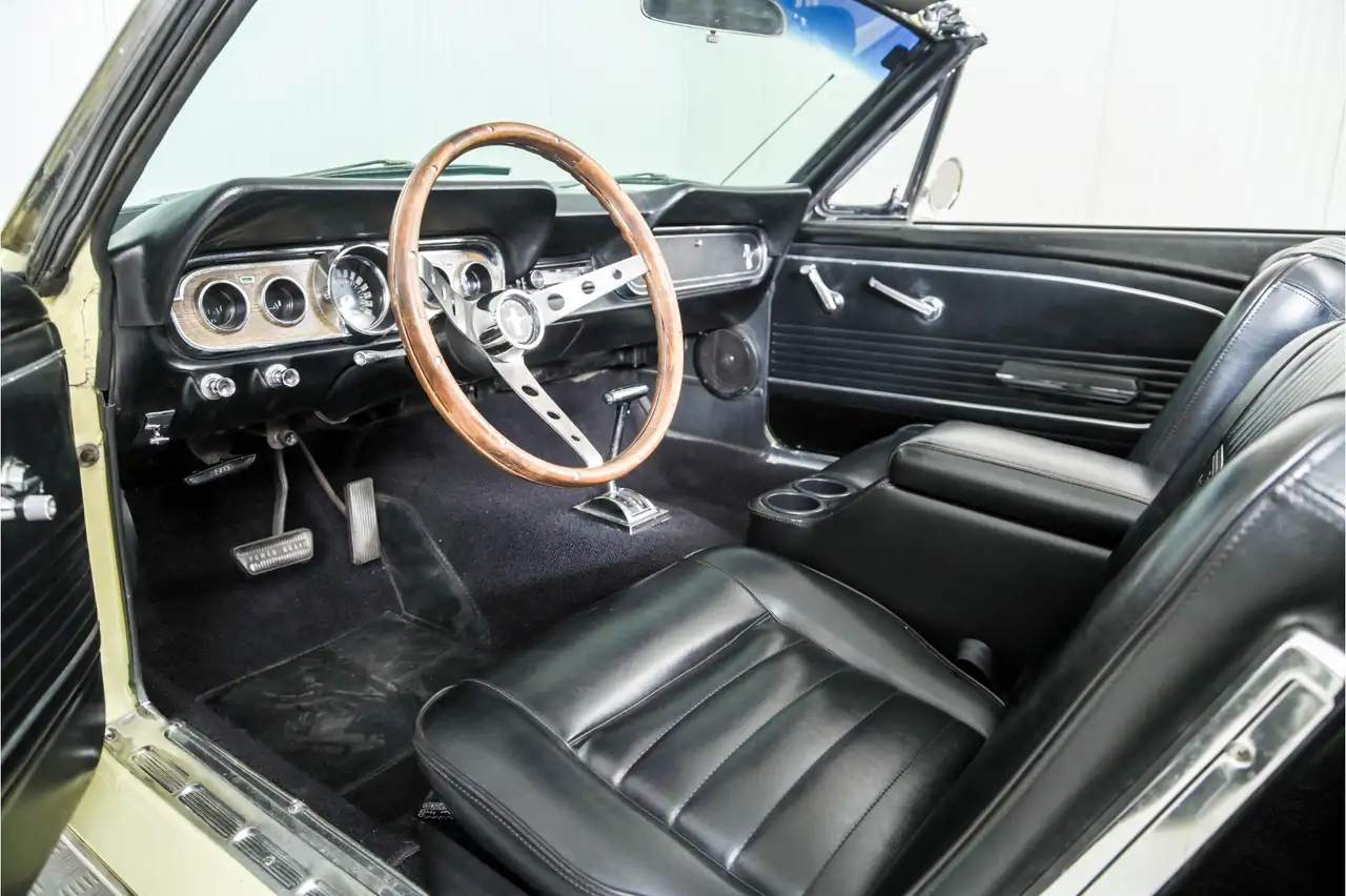 Ford Mustang 289 V8 automaat cabriolet, foto 11