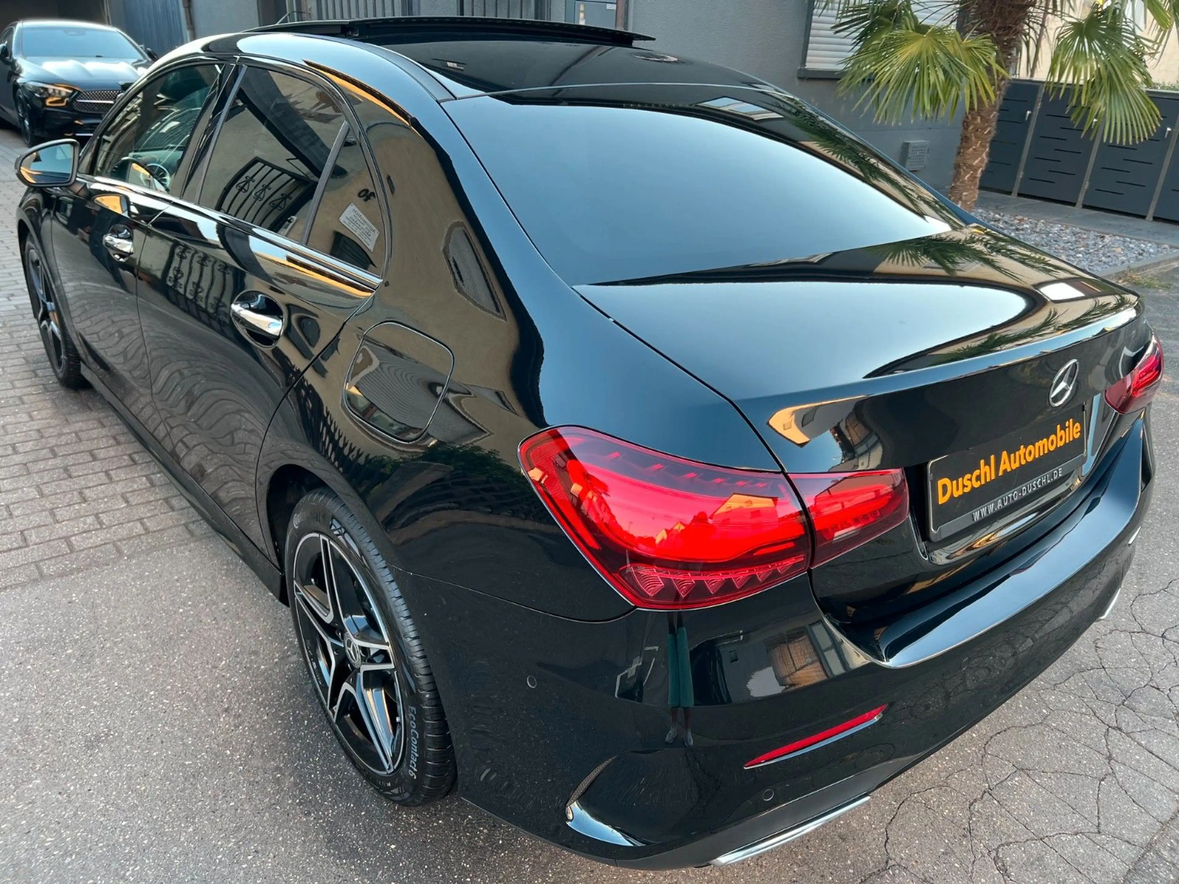 Mercedes-Benz A 200 LIMO! AMG! NIGHT! PANO! HEADUP! MEMORY! — photo 3