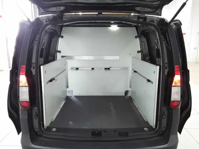 Volkswagen Caddy view 15