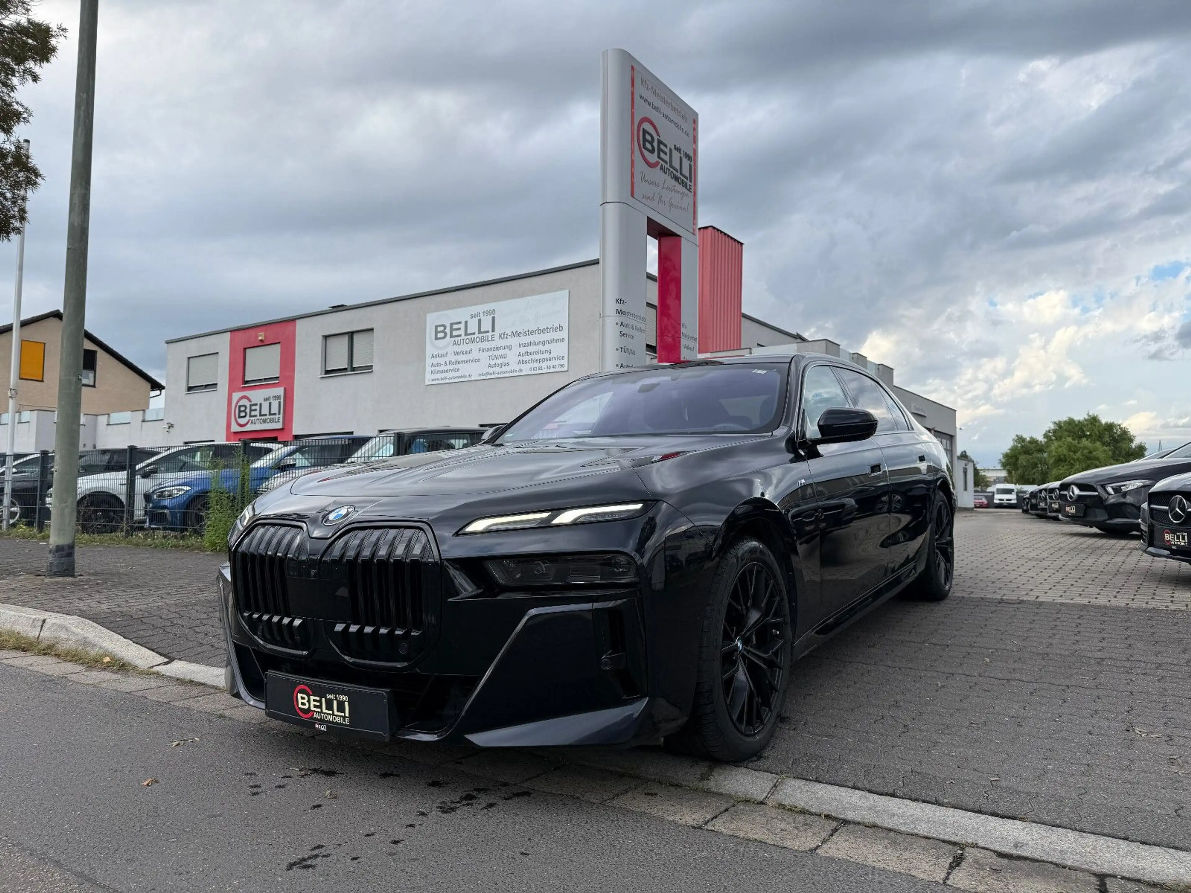 BMW 740 d xDrive M Sport Pro Pano B&W FINANZIERUNG