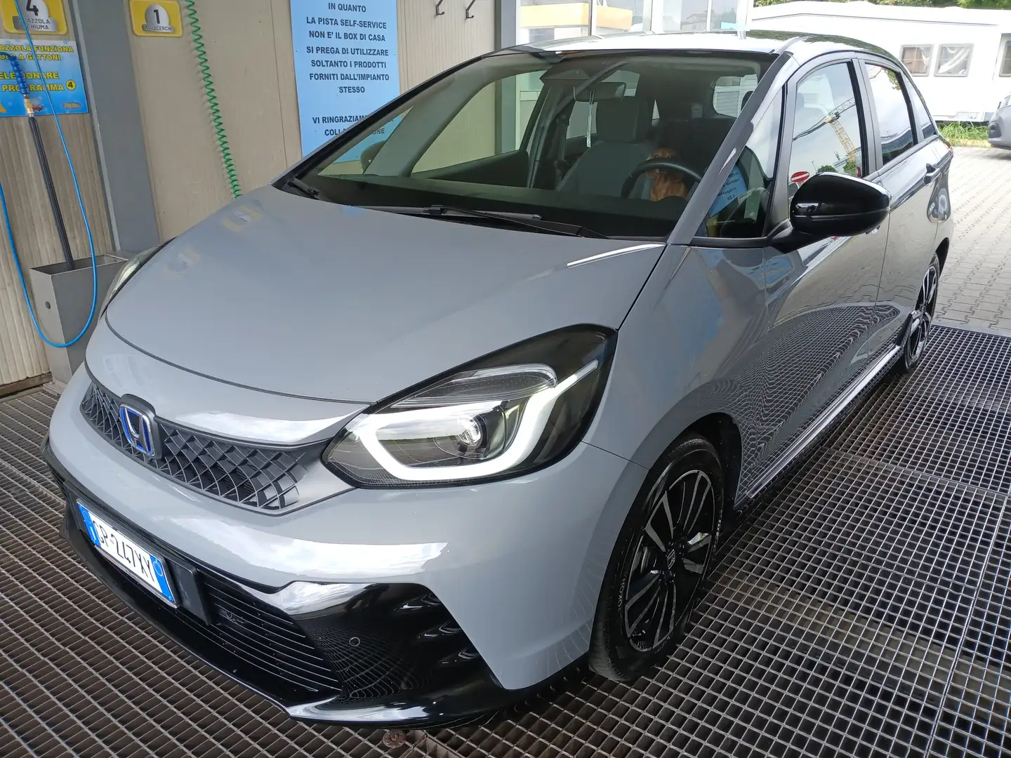 Honda Jazz Jazz IV 2024 1.5 hev Sport ecvt Grigio - 1