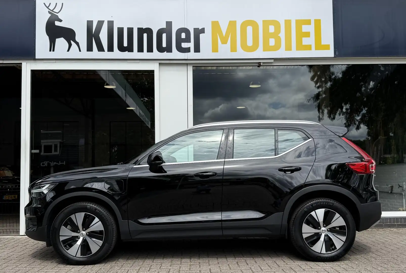 Volvo XC40 1.5 T4 Recharge Inscription Expr. |Adapt.Cruise|DA Nero - 2