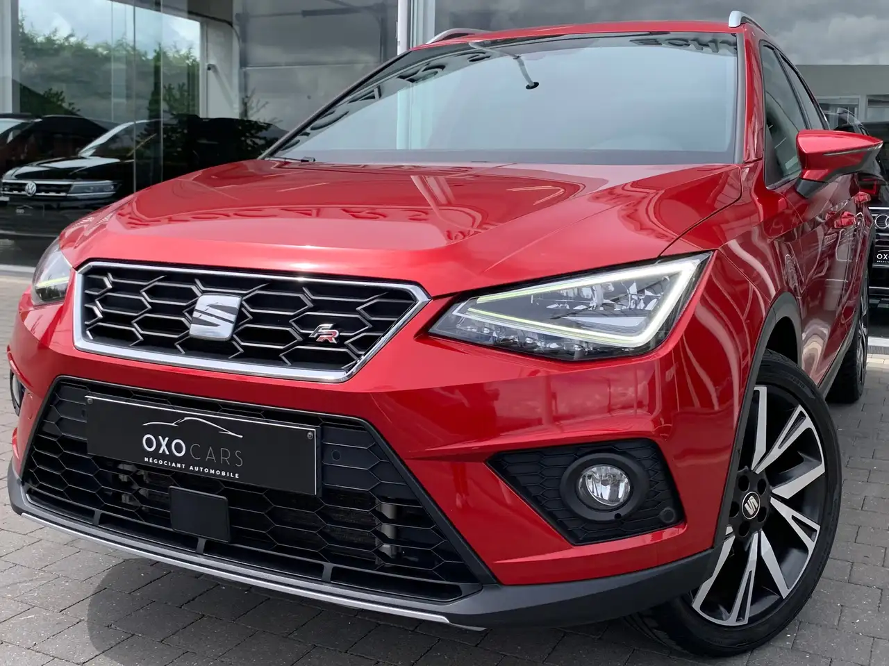 SEAT Arona FR 1.0 TGI / ESSENCE + CNG / PACK FR / XENON / GPS