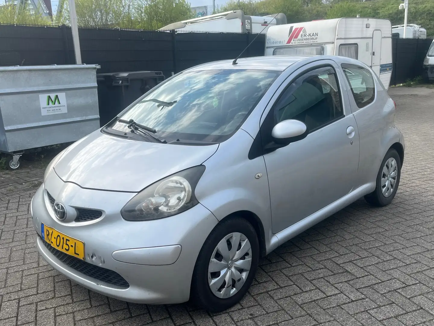 Toyota Aygo 1.0-12V Airco APK Grijs - 1