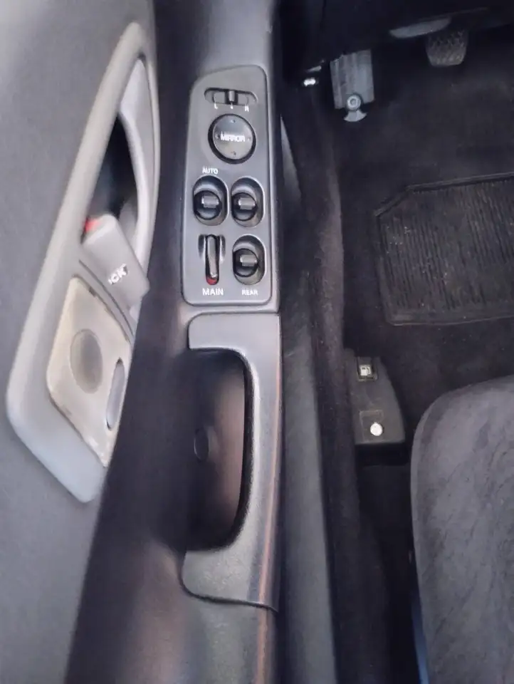 Honda CRX 1.6 VTi, foto 10
