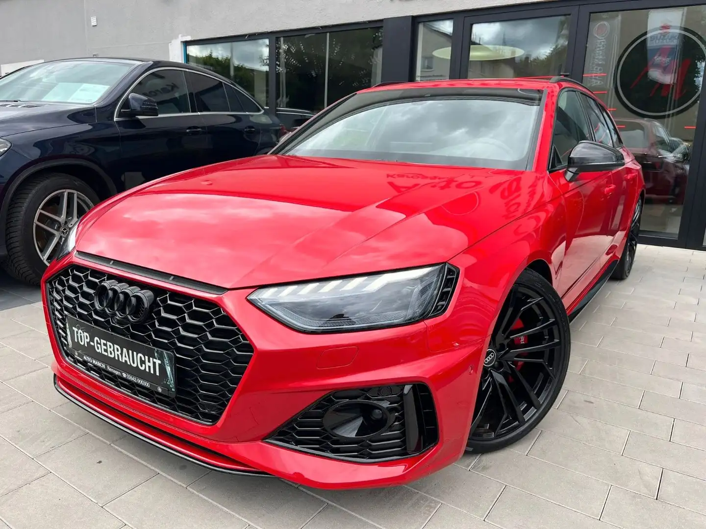 Audi RS4 RS 4 Avant 2.9 TFSI quattro*Dynamic*Matrix*360°* Rouge - 1