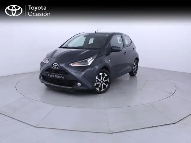 Toyota Aygo 70 x-play