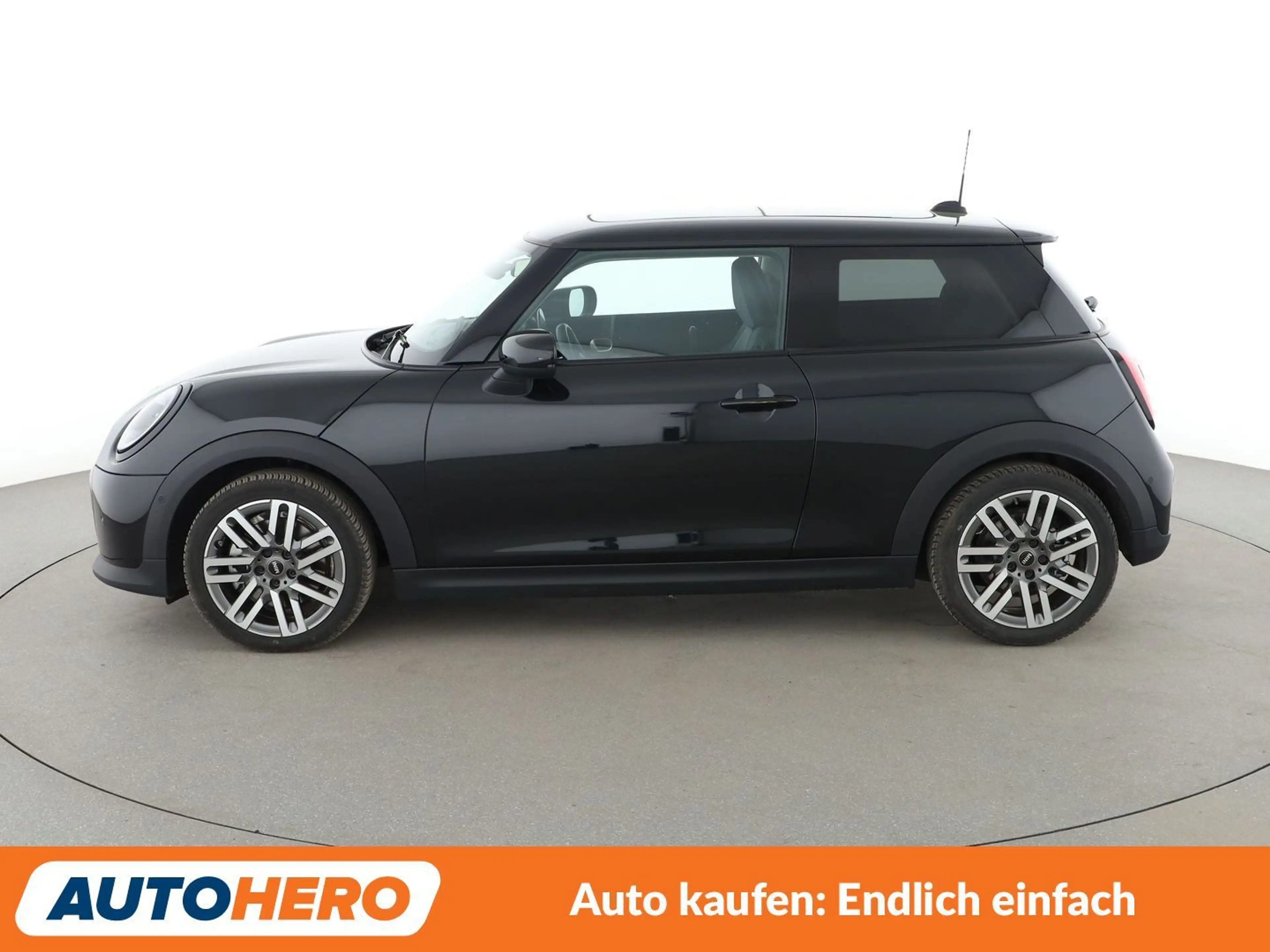 MINI Cooper Coupe Cooper C Classic Trim Aut.*NAVI*LED*TEMPO*PANO*CAM — photo 3