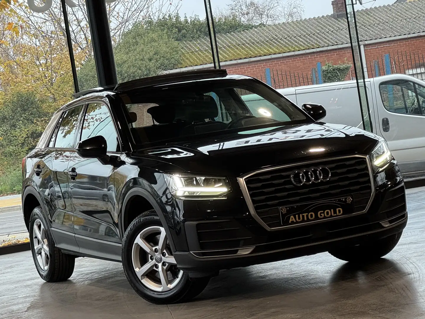 Audi Q2 1.0 TFSI/BOITE AUTO/PACKSPORT/FULLOPTIONS/1PROP!!! Noir - 2