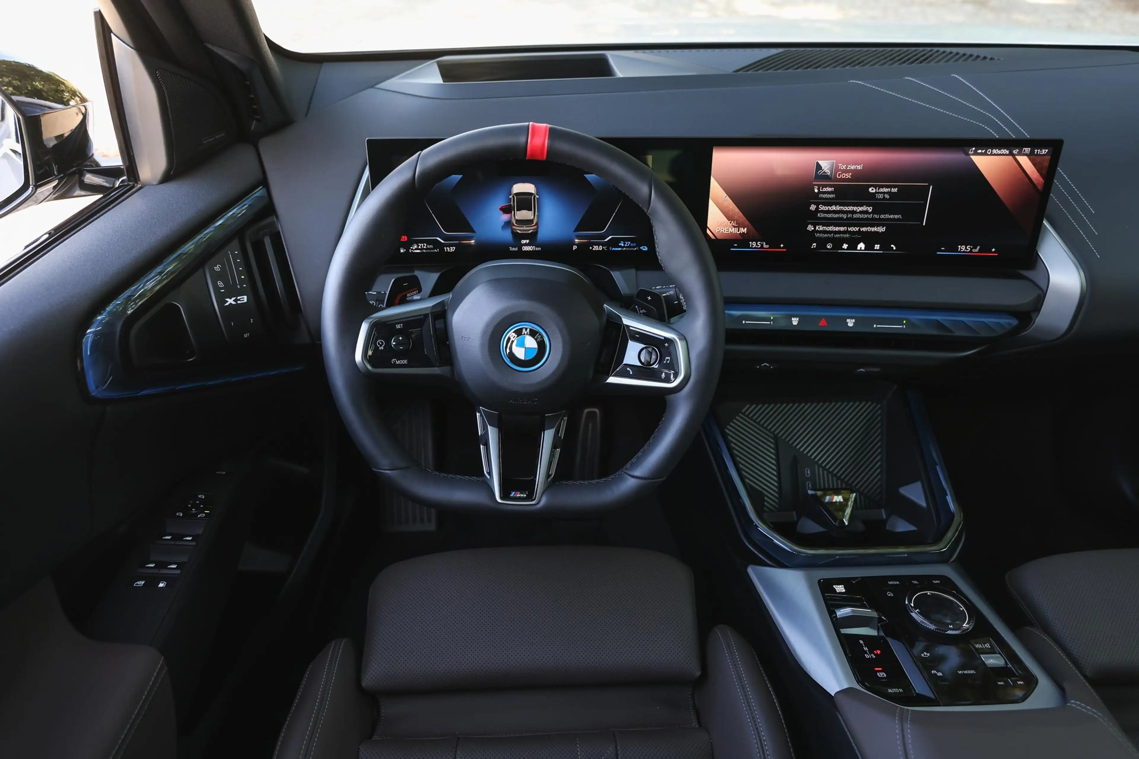 BMW X3 30e xDrive M Sport Automaat / Panoramadak / Sports — photo 3