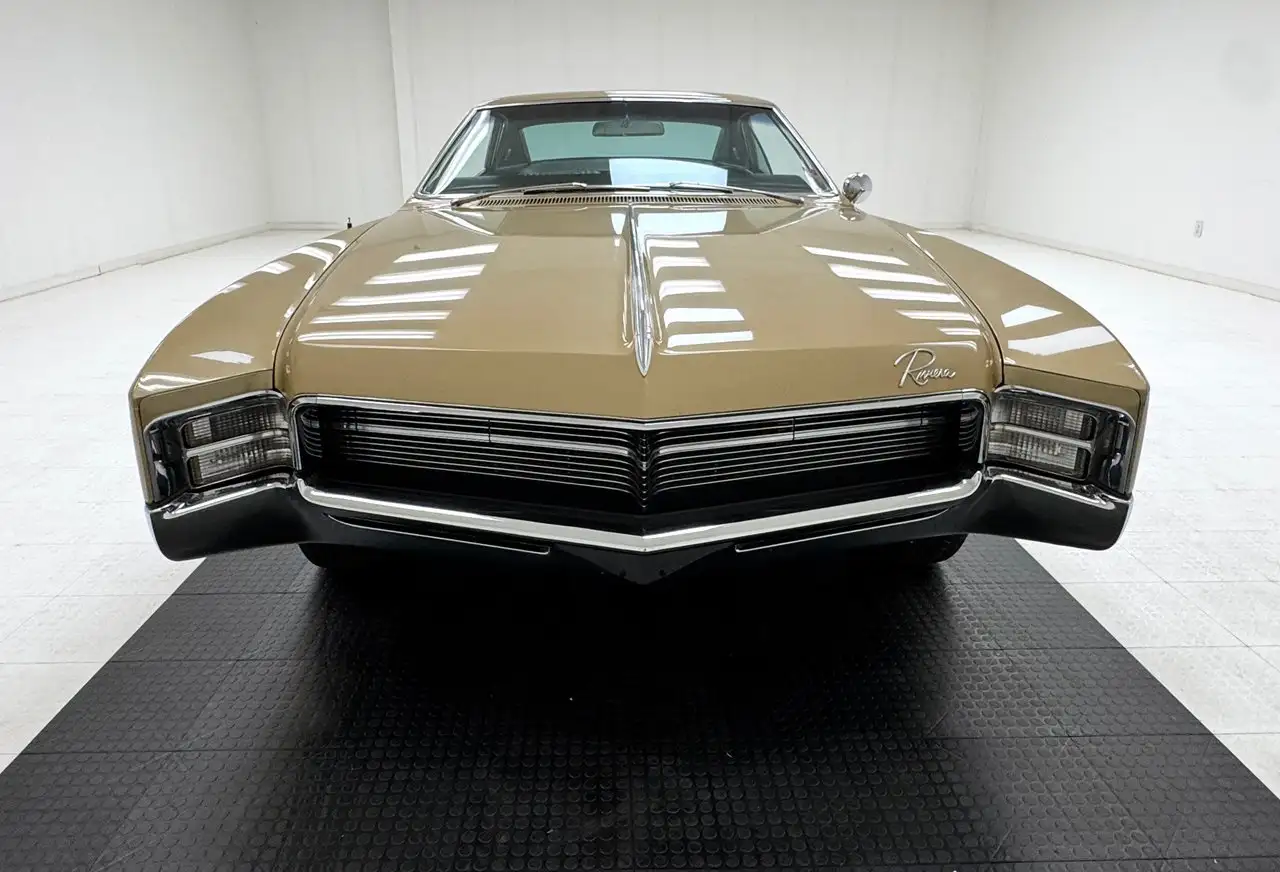 Buick Riviera Hardtop, foto 8