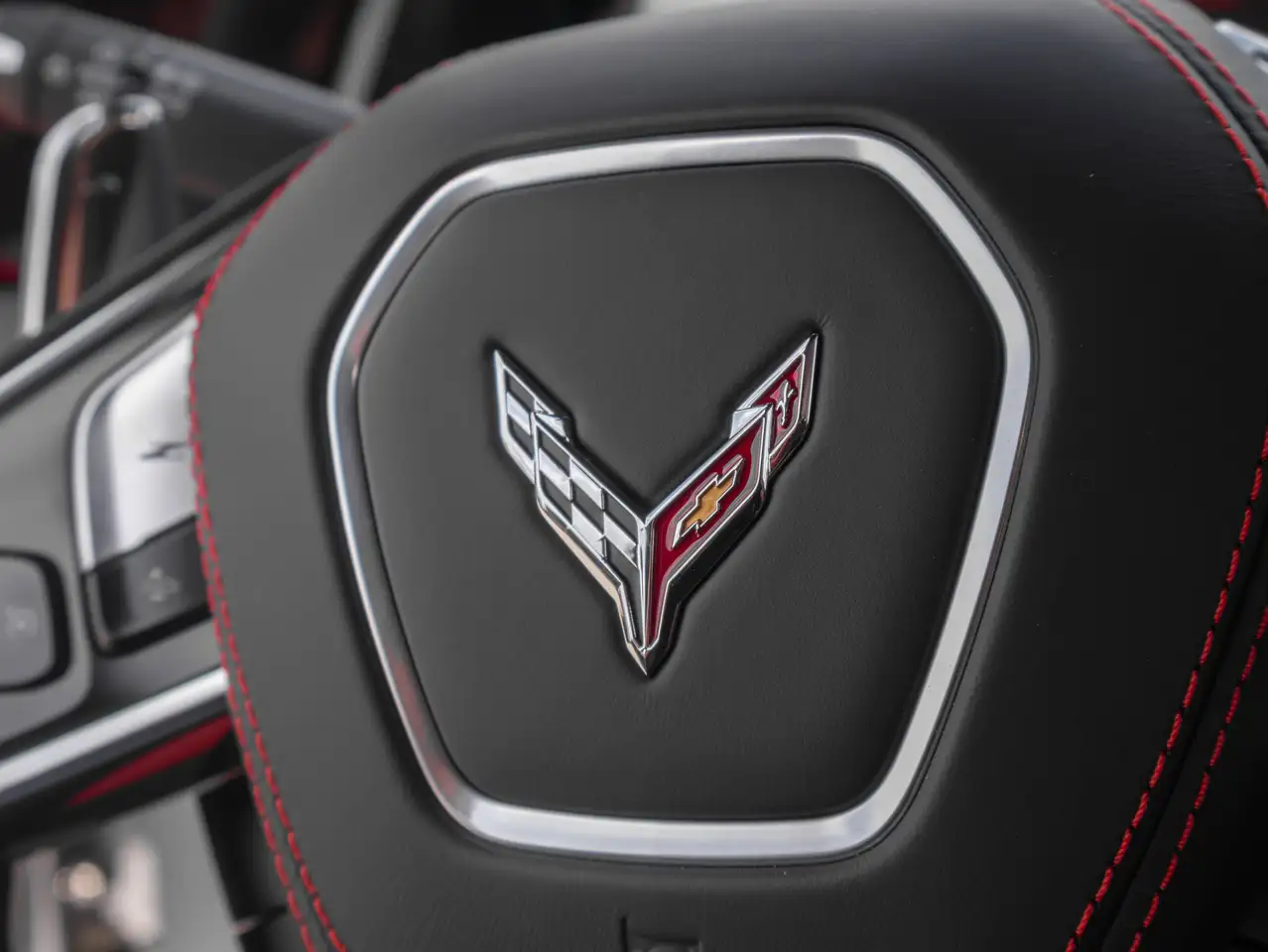 Chevrolet Corvette снимка Chevrolet Corvette