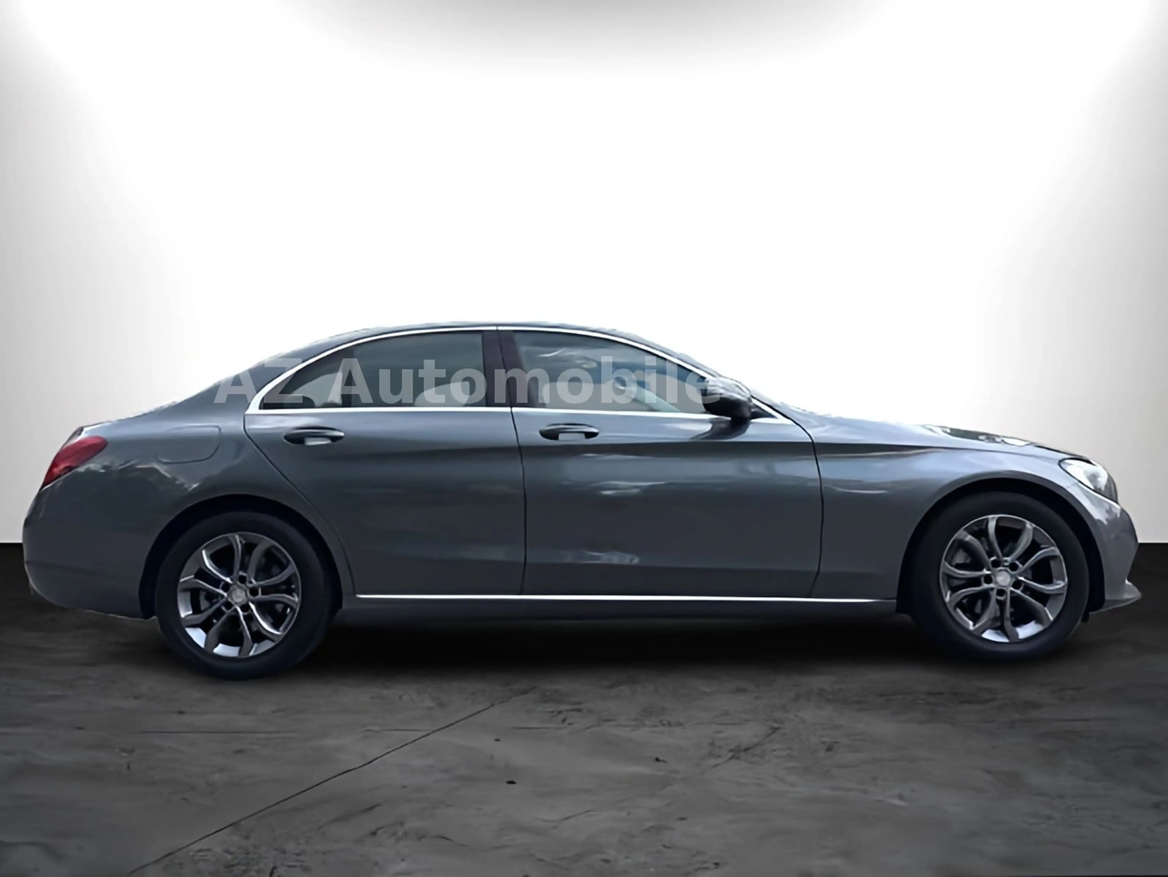 Mercedes-Benz C 220 d Lim. Avantgarde S-DACH/LED/NAVI/GARANTIE — photo 6