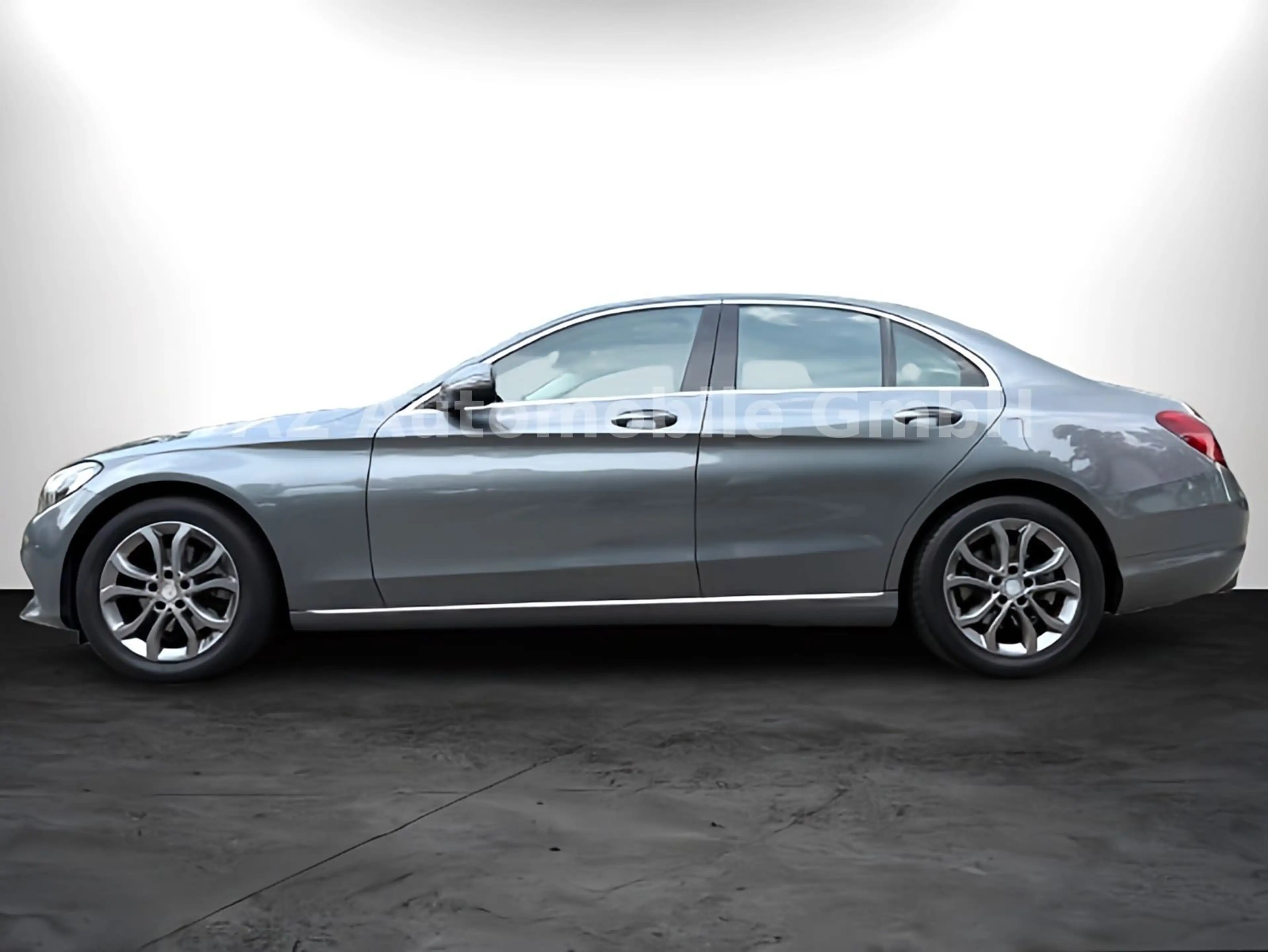 Mercedes-Benz C 220 d Lim. Avantgarde S-DACH/LED/NAVI/GARANTIE — photo 2