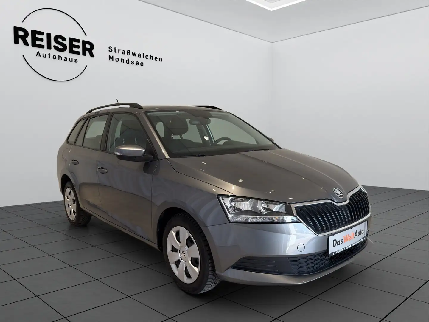 Skoda Fabia Active SC Grau - 2