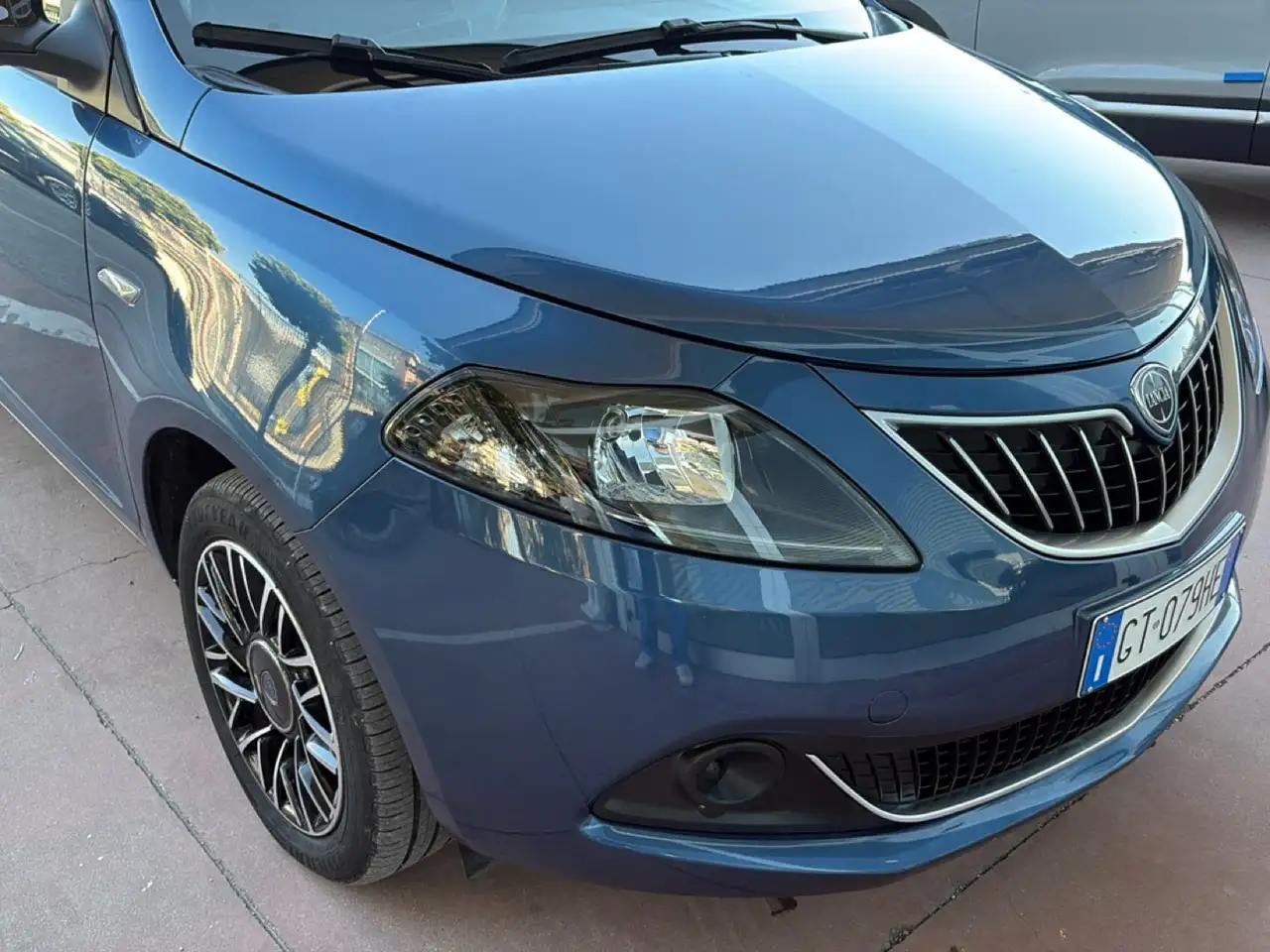 Lancia Ypsilon 2024 — фото 15