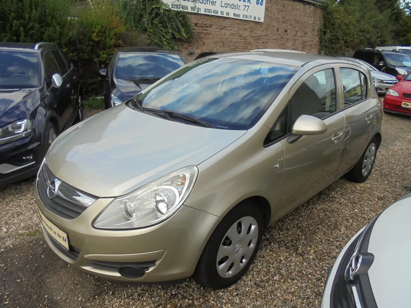 Opel Corsa Corsa 1,2 Edition Klima 3-Hand!!! Grün - 2