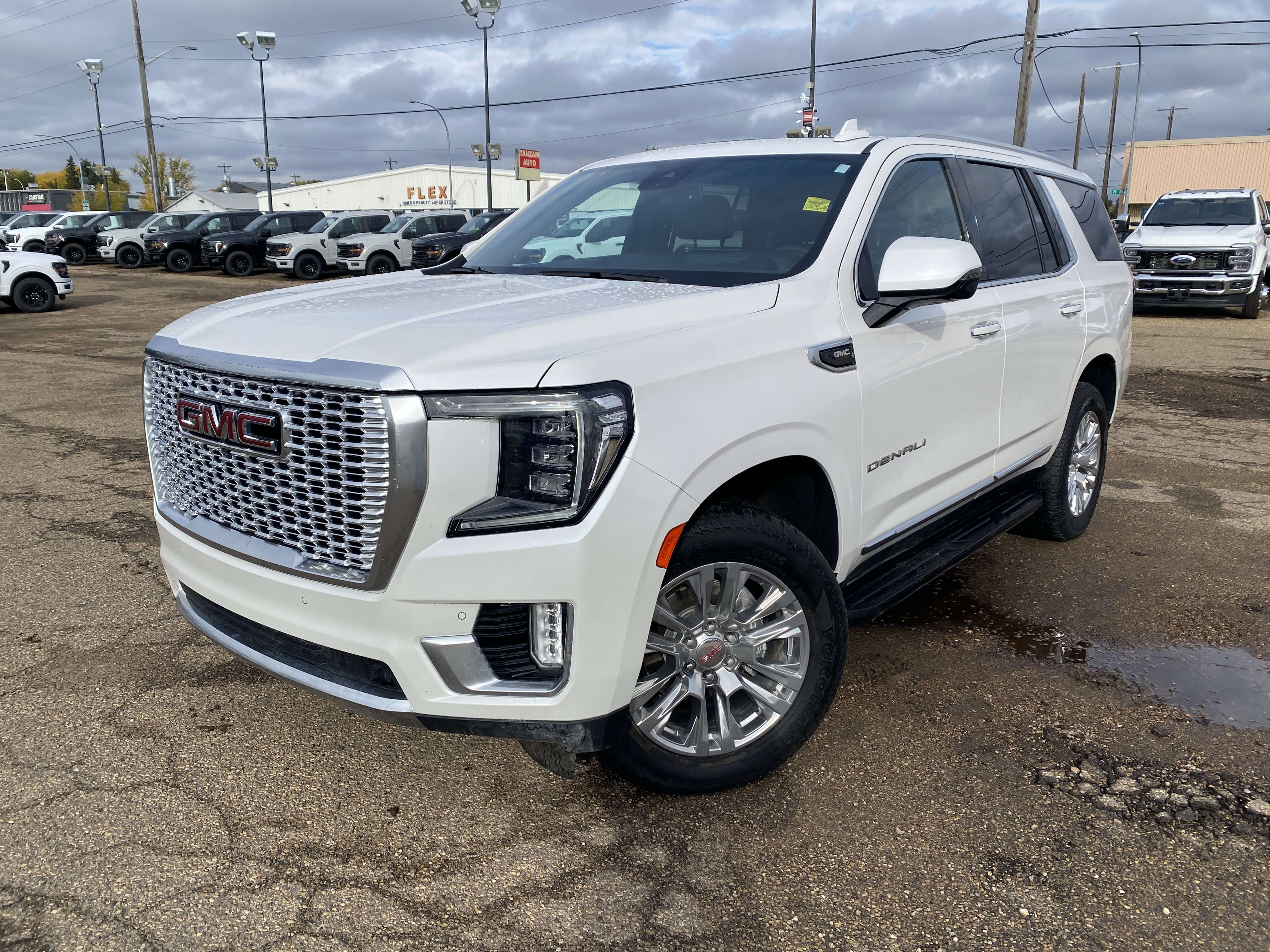 2023 GMC Yukon