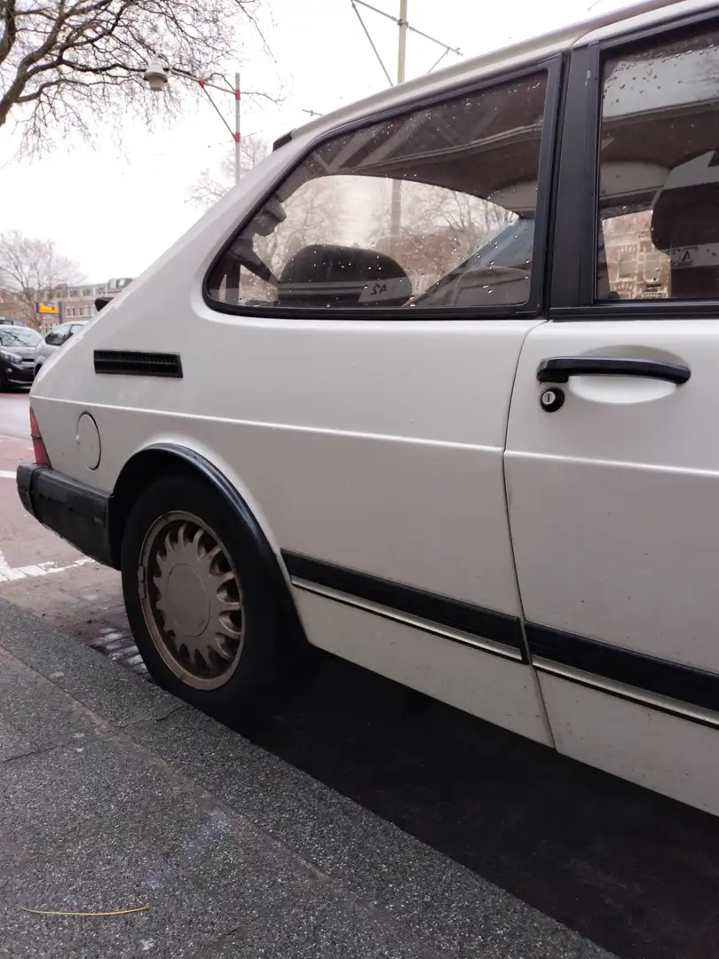 Saab 900 900 S 2.0 Білий - 2