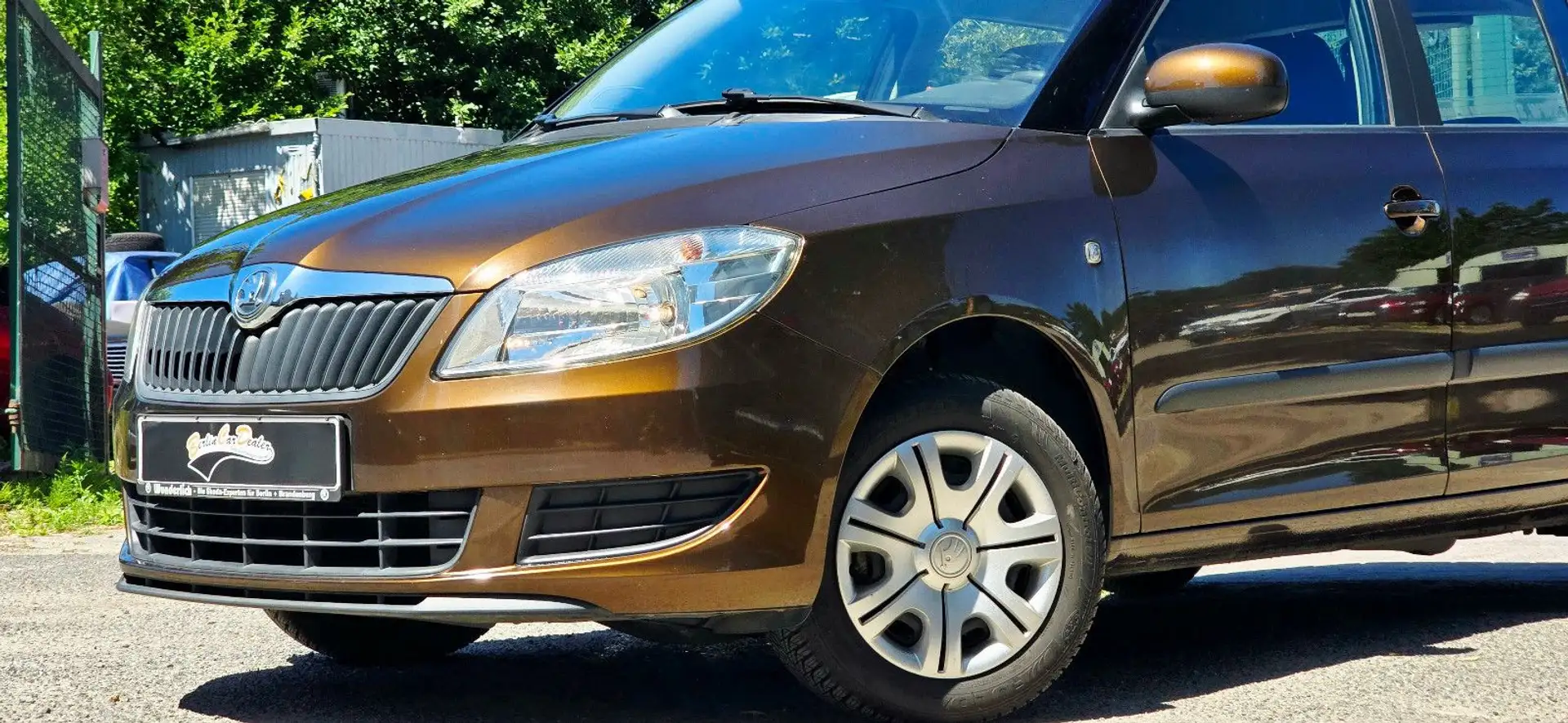 Skoda Fabia *1.HAND*38 TKM*KLIMA*M+S*TÜV NEU*TOP* Marrone - 1