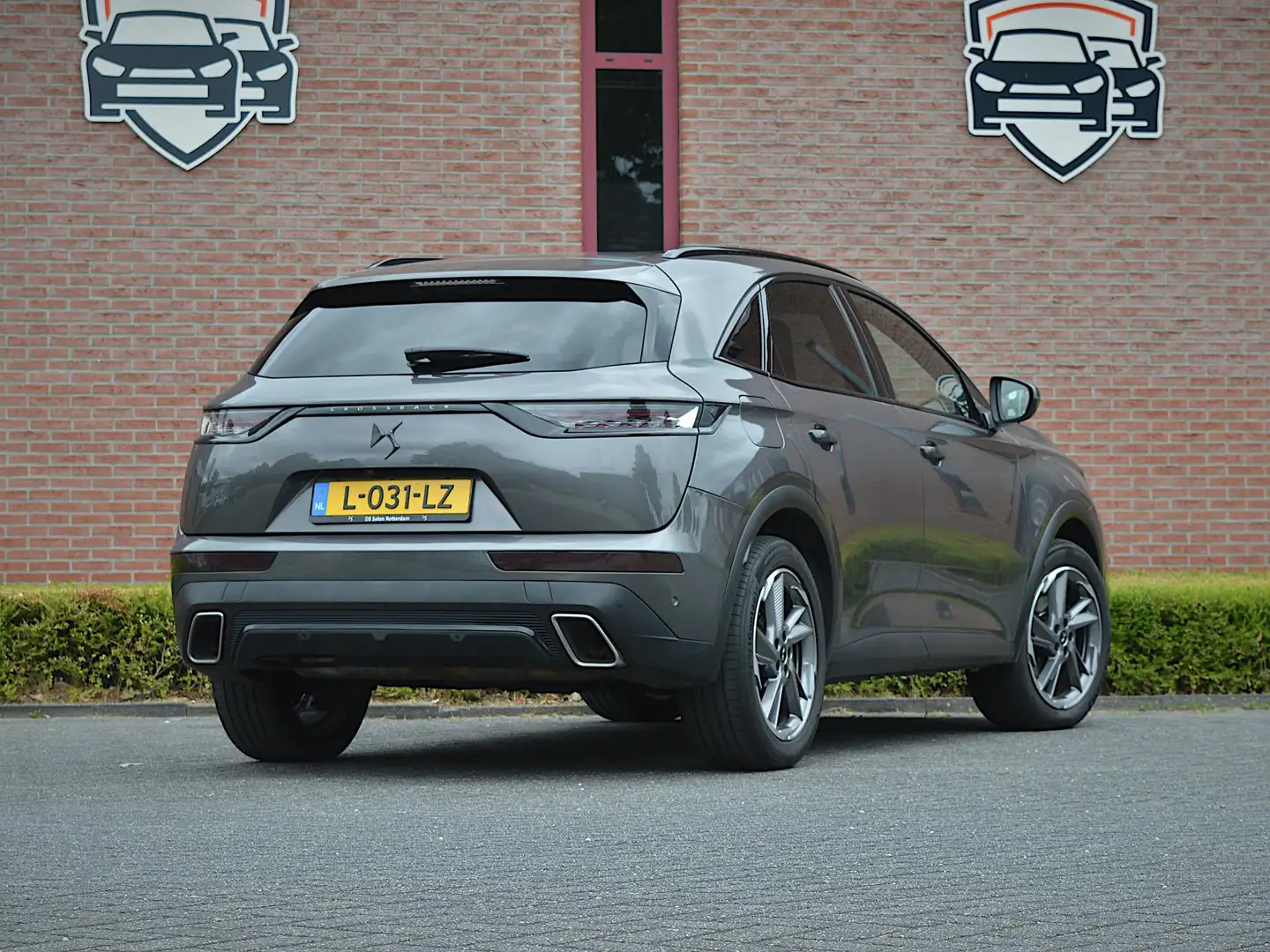 DS Automobiles DS 7 Crossback PureTech 225 RIVOLI Grijs - 2