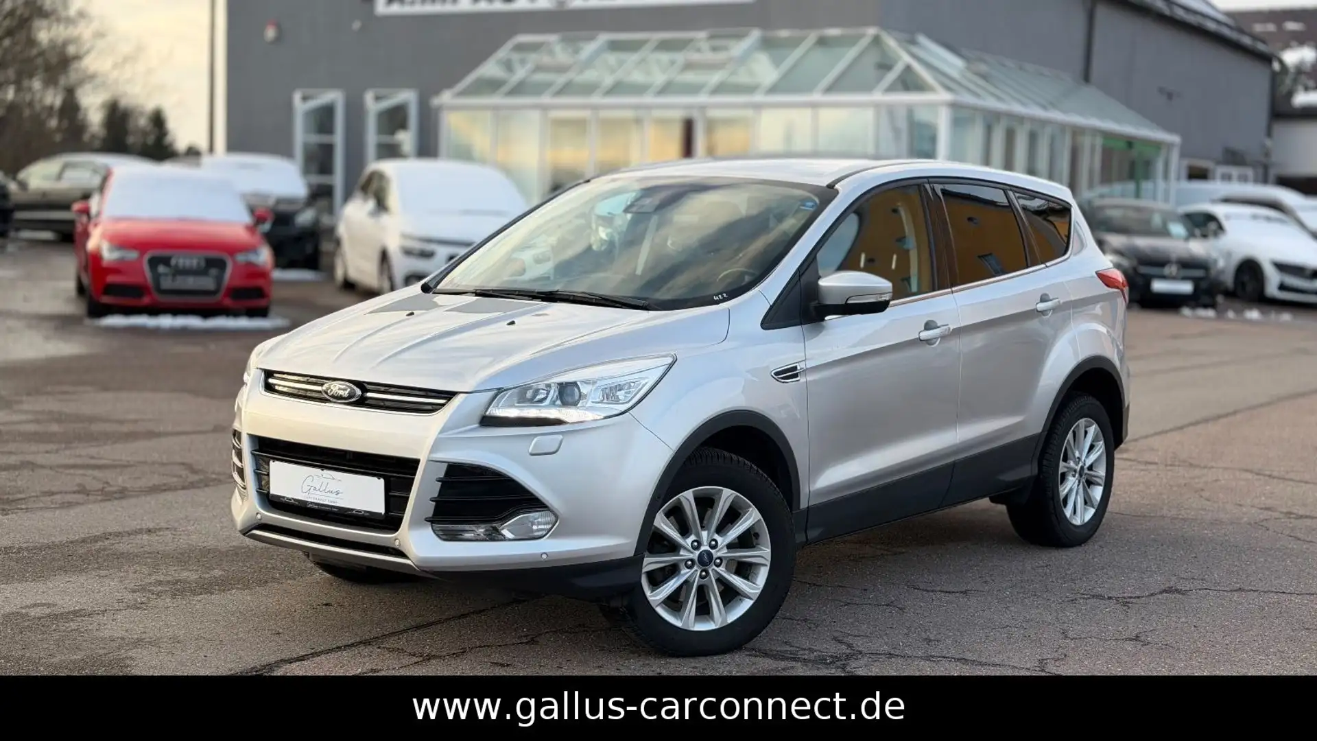 Ford Kuga Titanium *XENON*NAVI*KAMERA* Silber - 1