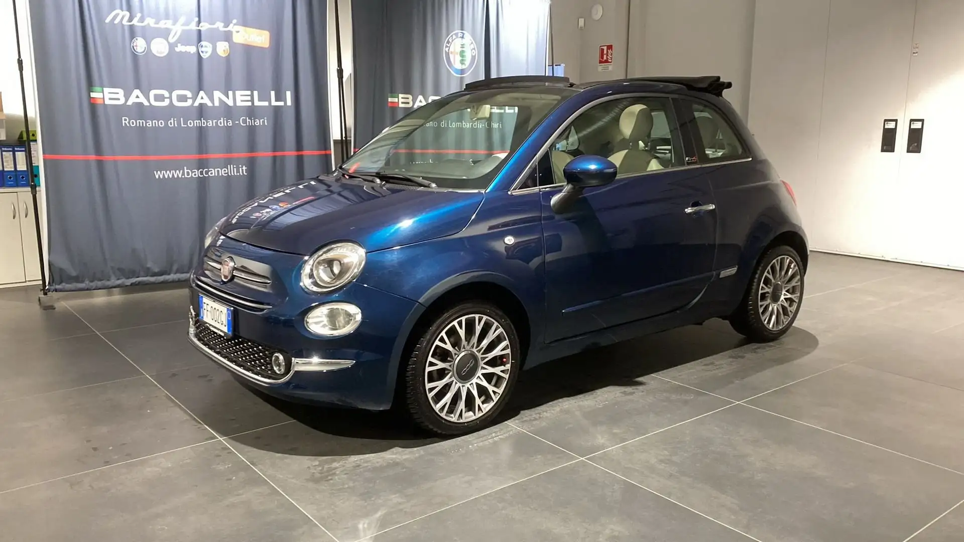 Fiat 500C 1.3 Multijet 95 CV Lounge Azul - 1