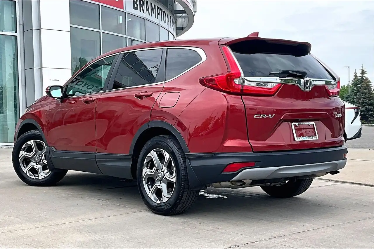 Honda CR-V photo Honda CR-V